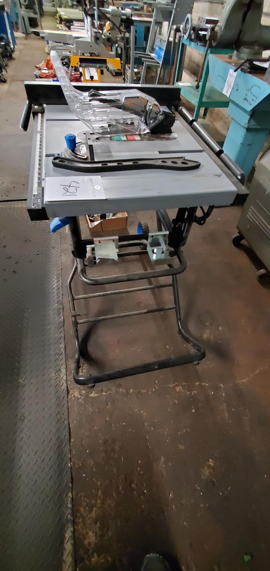 Delta Model 36-6022 10" Portable Table Saw, 20" x 30" Table w/ Miter Gage, 110 v, 1 phase - Image 3 of 4