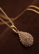 BRAND NEW SEALES LADIES ROSE GOLD TONE NECKLACE AND PENDENT, PENDENT SET WITH CLEAR CRYSTALS (39)