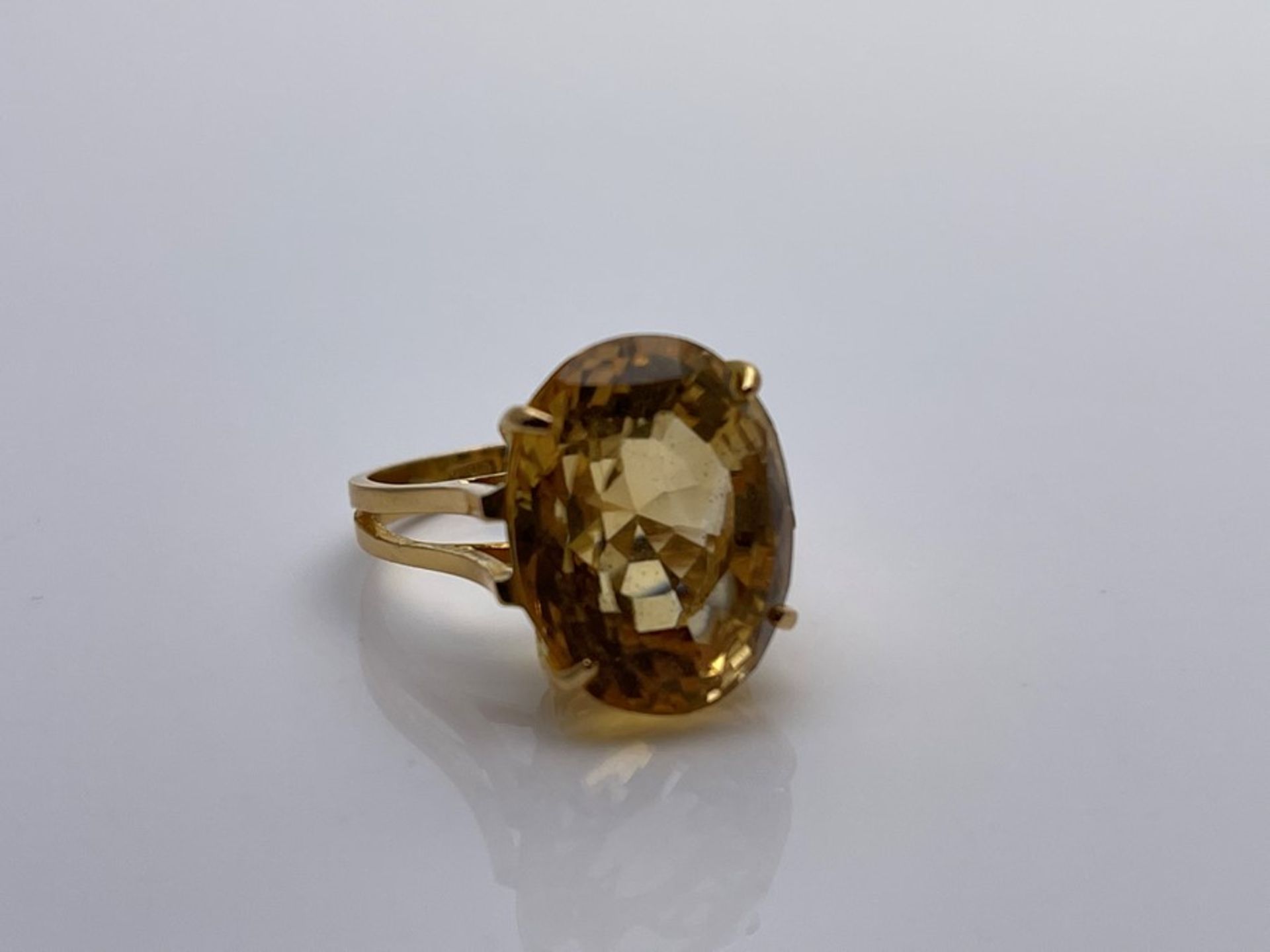 ***£5920.00*** YELLOW GOLD LADIES LARGE CITRINE RING - Image 2 of 4