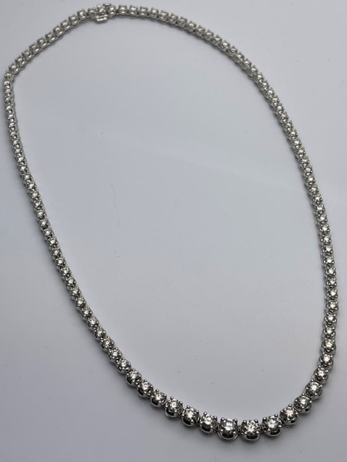 ***£32,995.00*** WHITE GOLD LADIES FULL DIAMOND TENNIS NECKLACE, 10.00CT - Image 2 of 5