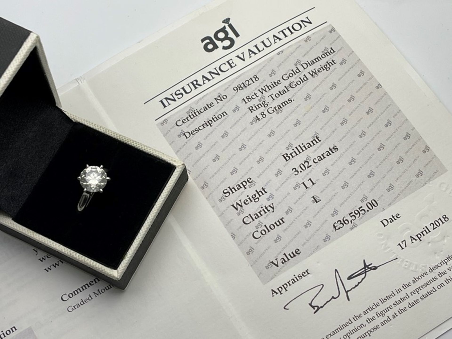 ***£36,595.00*** 3.02CT 18CT WHITE GOLD LADIES DIAMOND SOLITAIRE RING