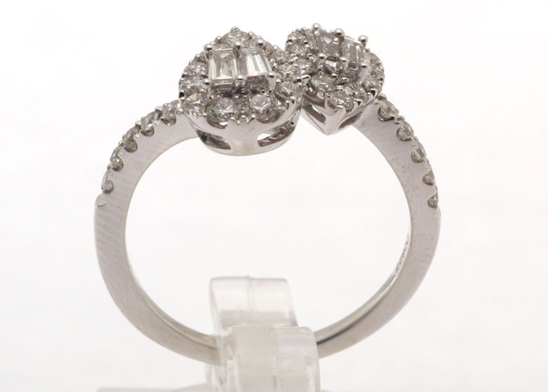 18ct White Gold Double Pear Shape Cluster Diamond Ring Valued by GIE £12,955.00 - Image 3 of 5