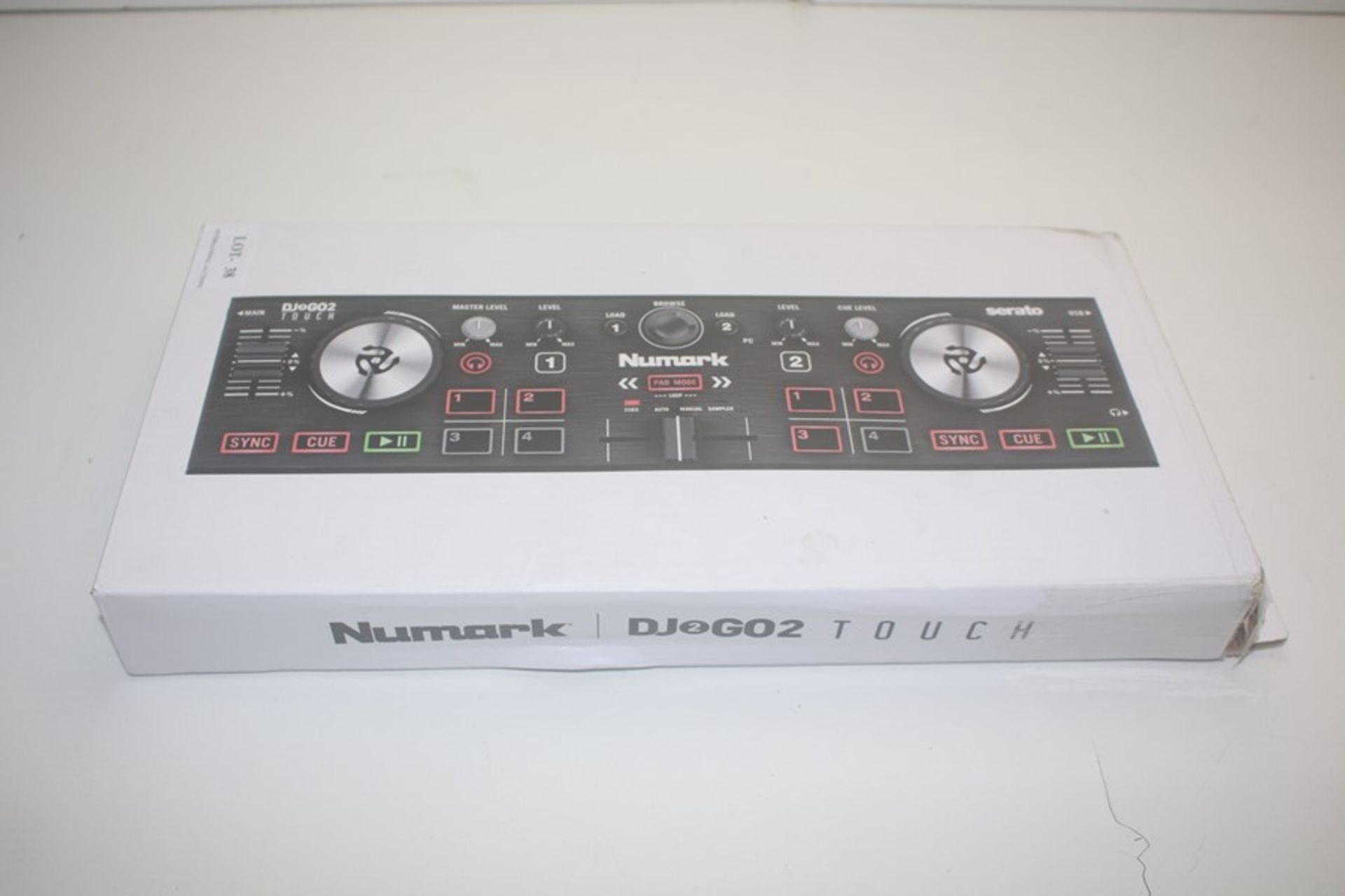 GRADE U- BOXED NUMARK DJ2GO2 TOUCH RRP-£65.00