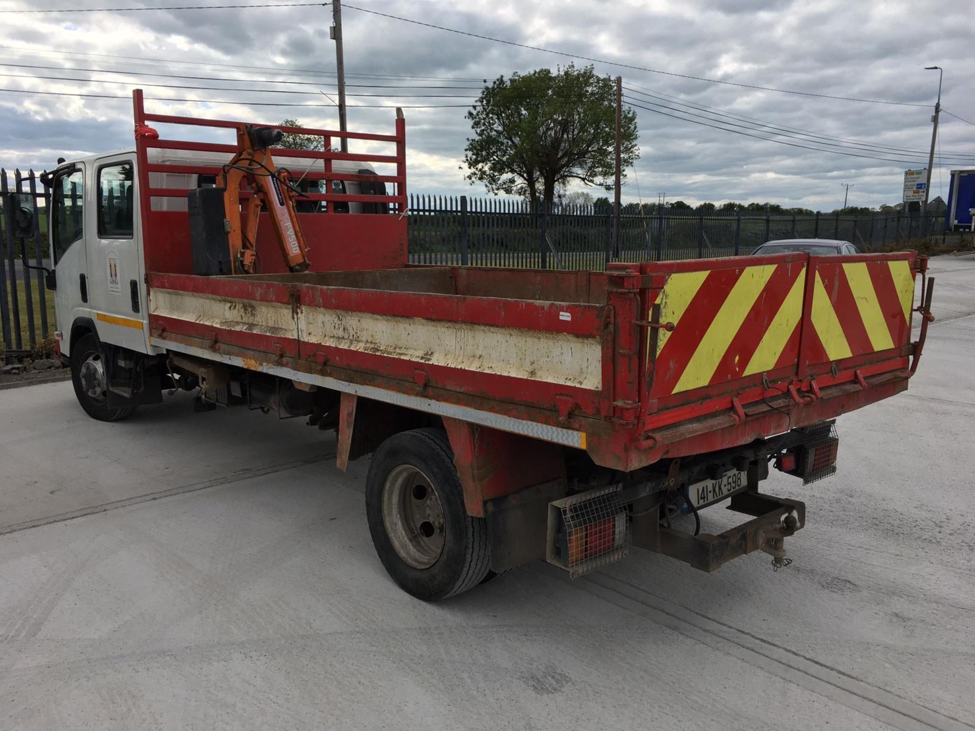 141KK598 UNRESERVED 2014 Isuzu NPR 85 7.5T Tipper - Image 3 of 5