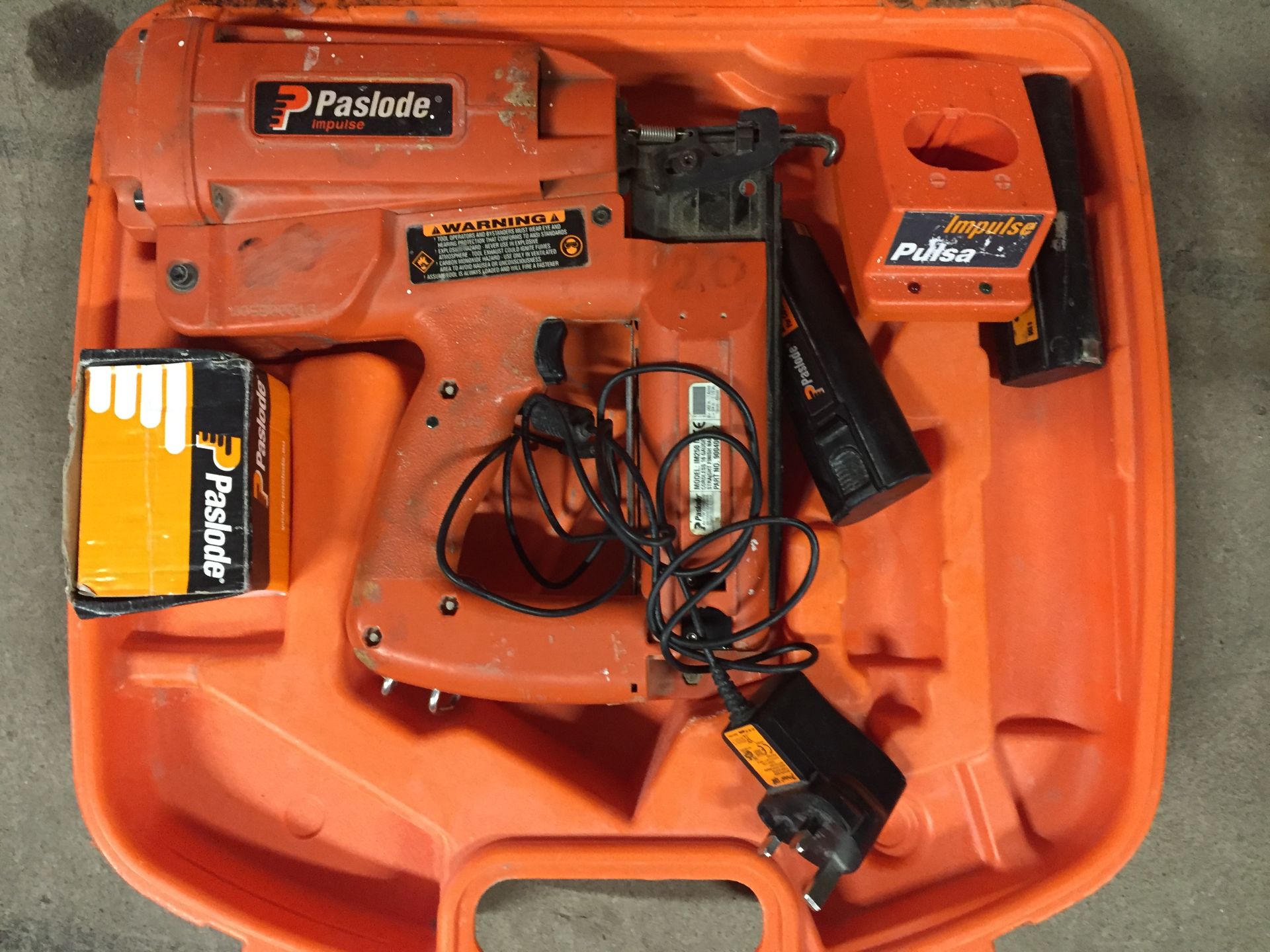 PL-14651 Paslode Nail Gun In Case - Image 3 of 3