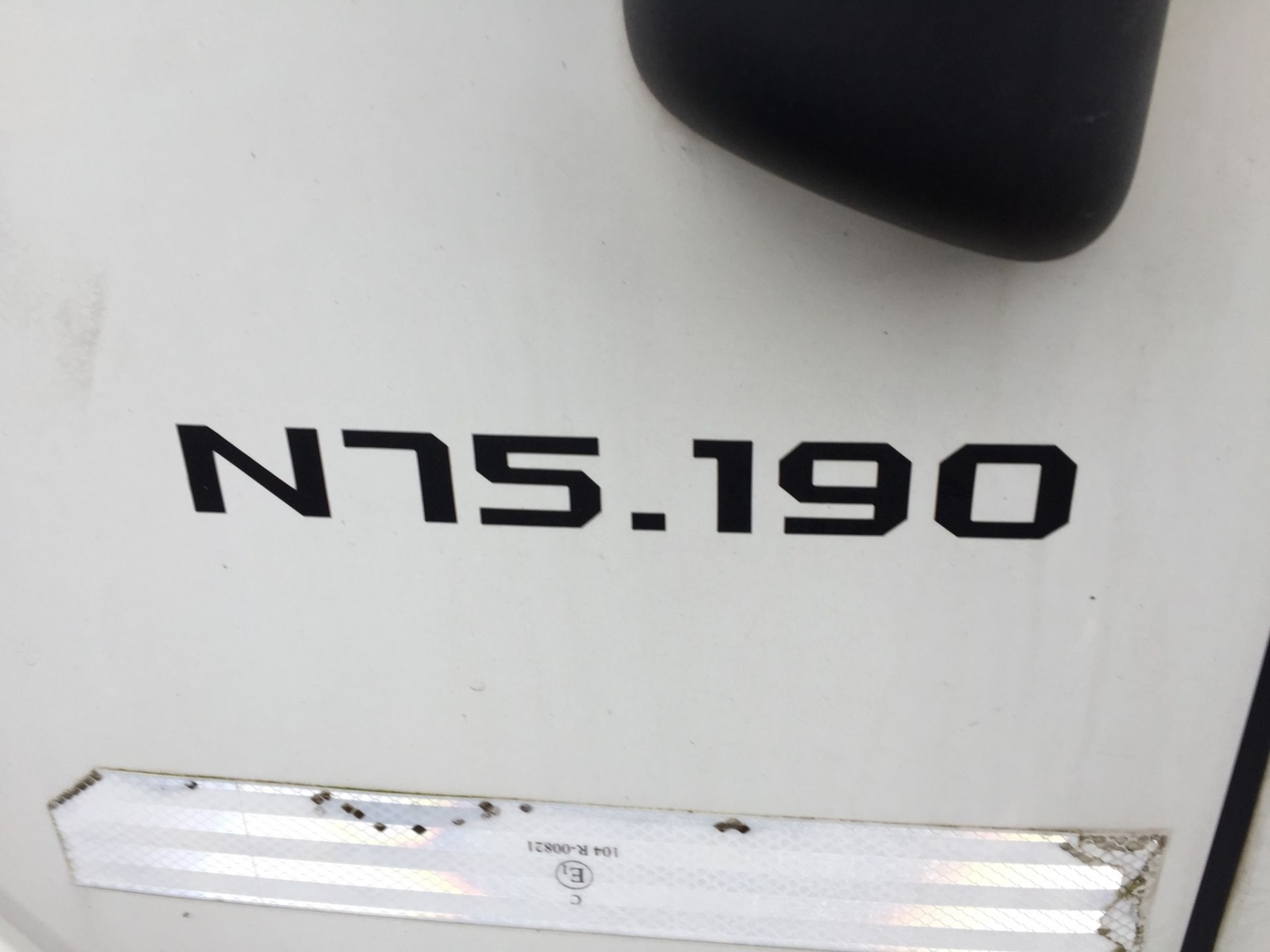 162KK1102 UNRESERVED 2016 Isuzu N-series 6.5T EVI 150 Dropside Truck - Image 9 of 20