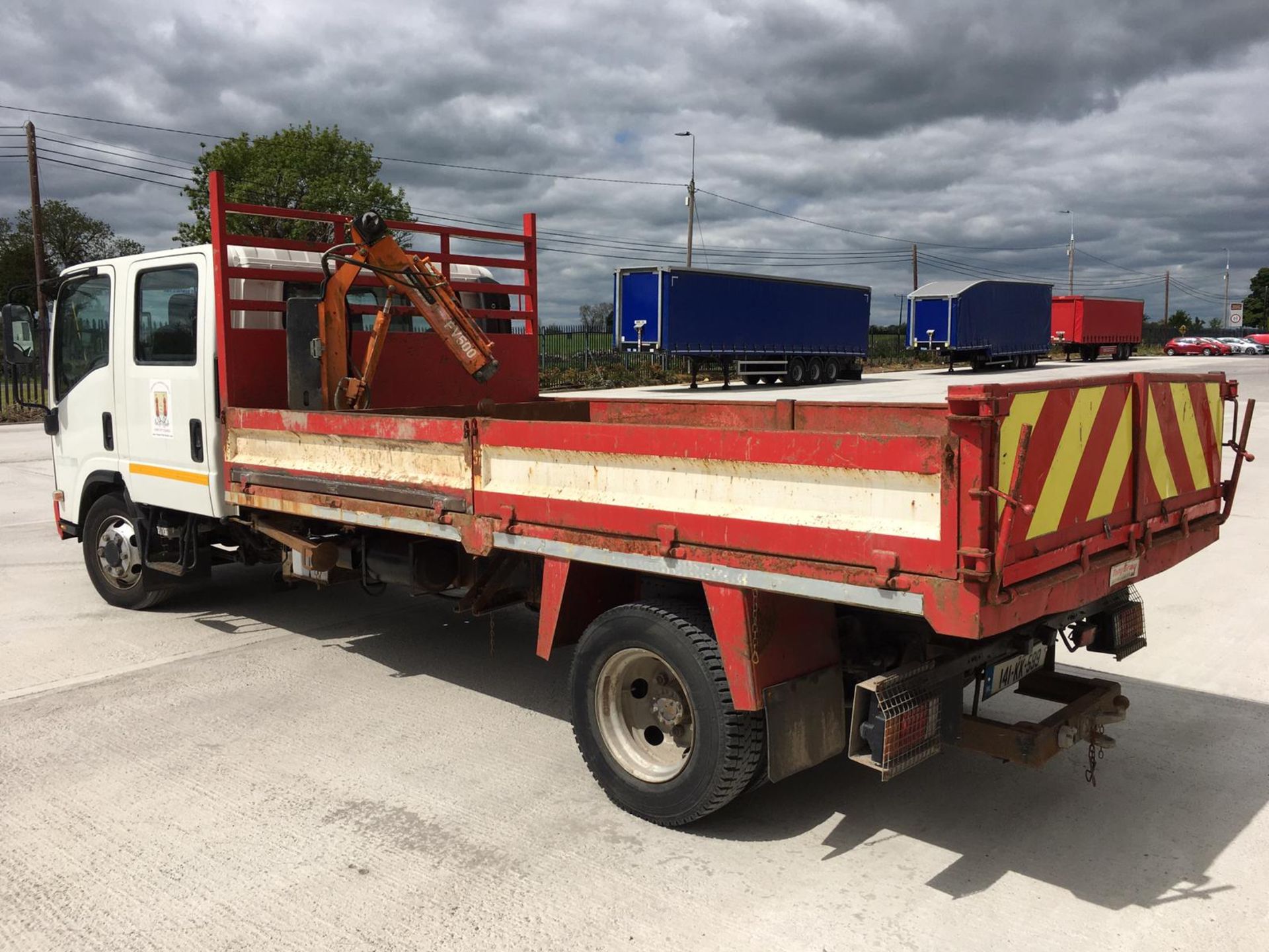 141KK599 UNRESERVED 2014 Isuzu NPR 85 7.5T - Image 4 of 10