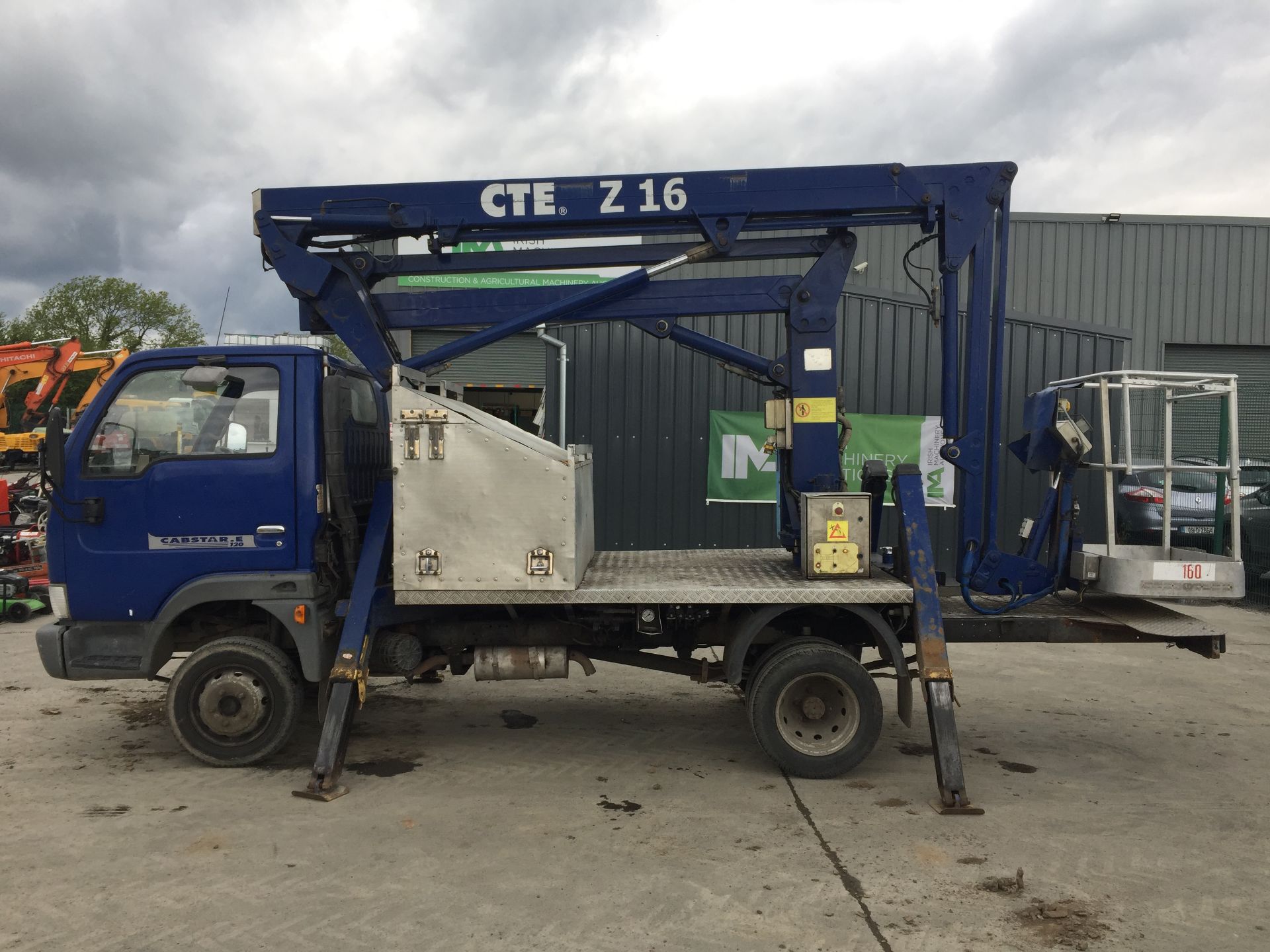 03L2918 2003 Nissan Cabstar 120E c/w CTE Z16 Cherry Picker - Image 2 of 27