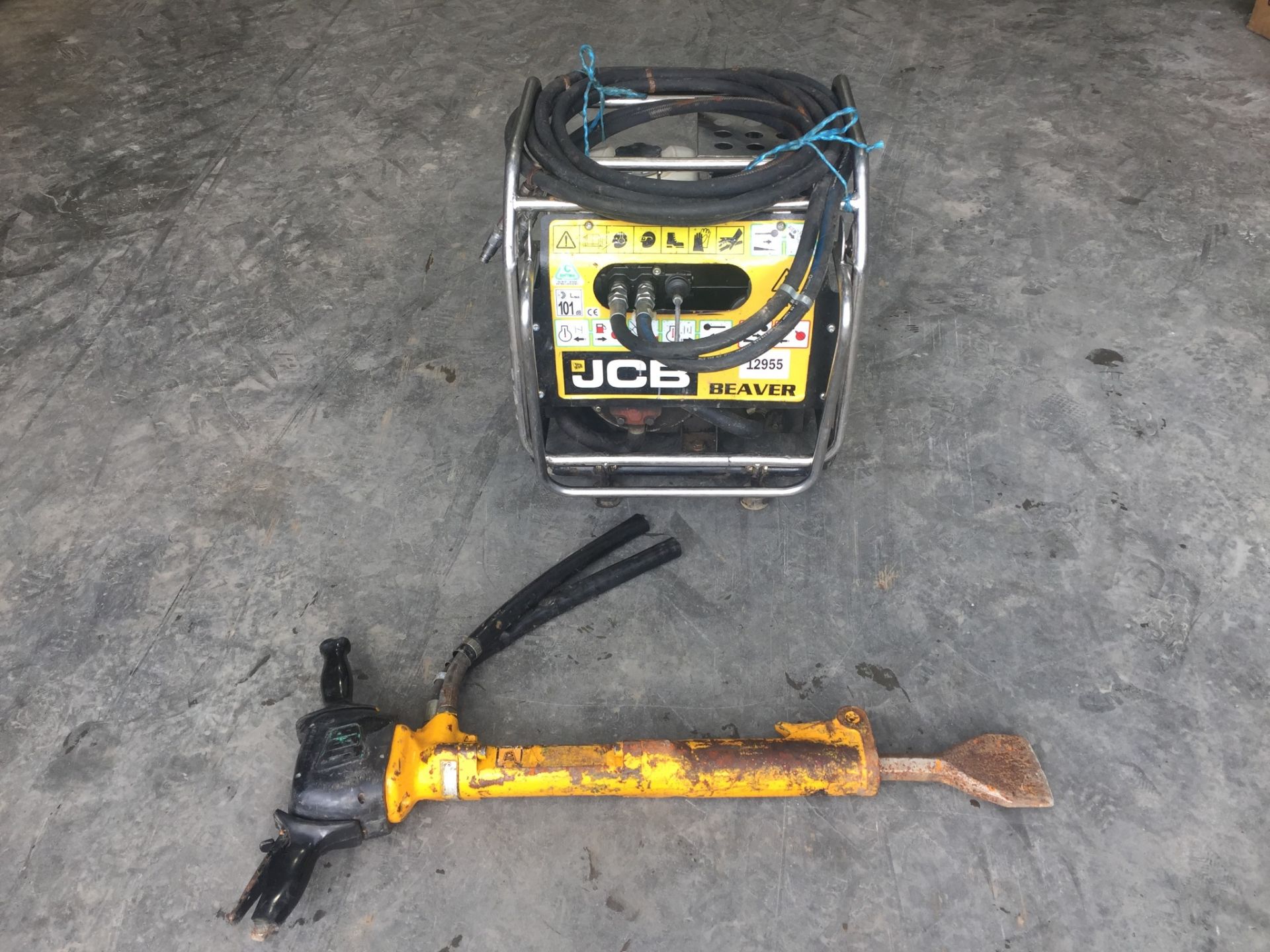 PL-12955 JCB Beaver Petrol Power Pack - Image 4 of 8