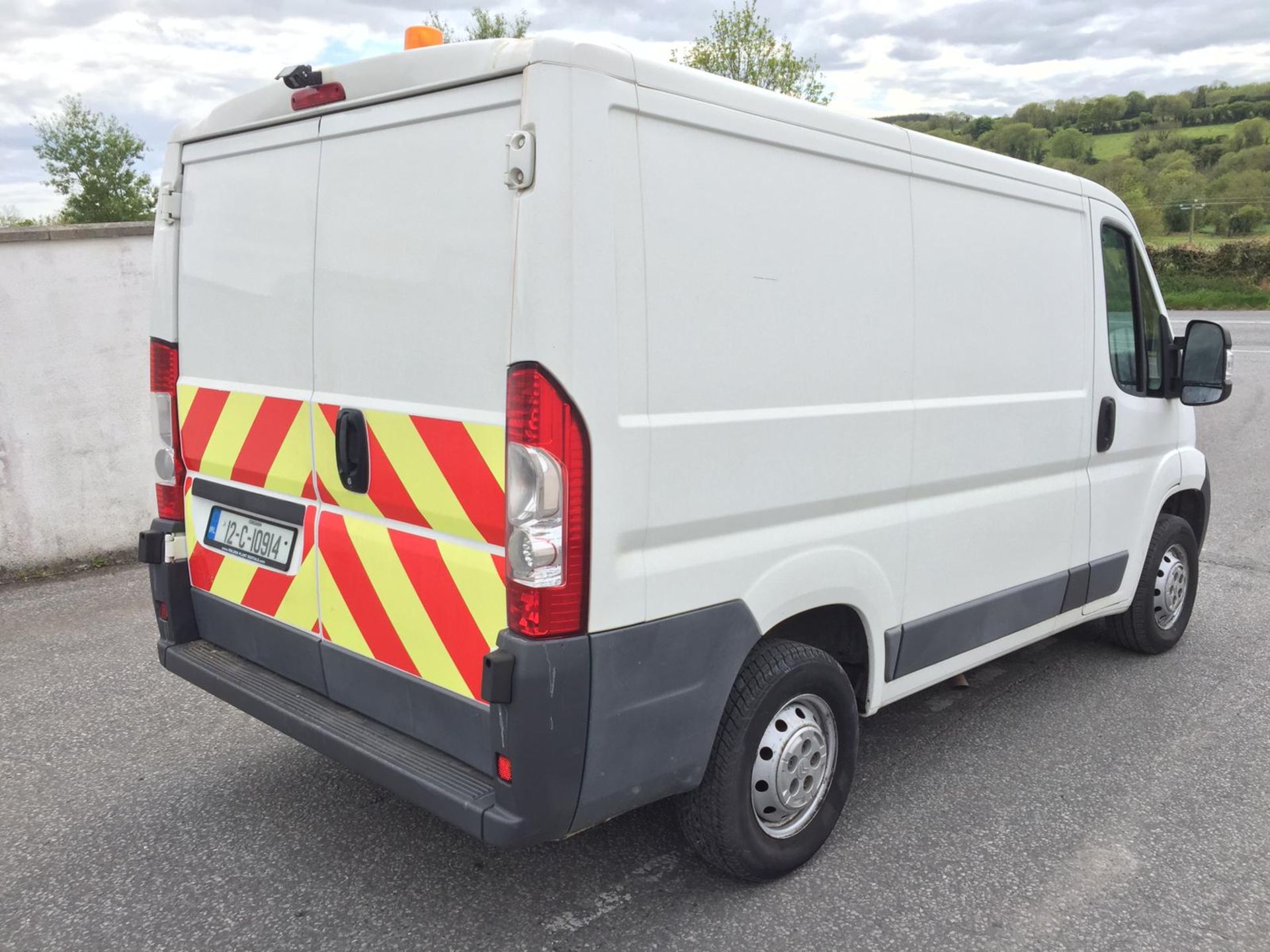 12C10914 UNRESERVED 2012 Citroen Relay 2 30 L1 H1 HDI - Image 4 of 8