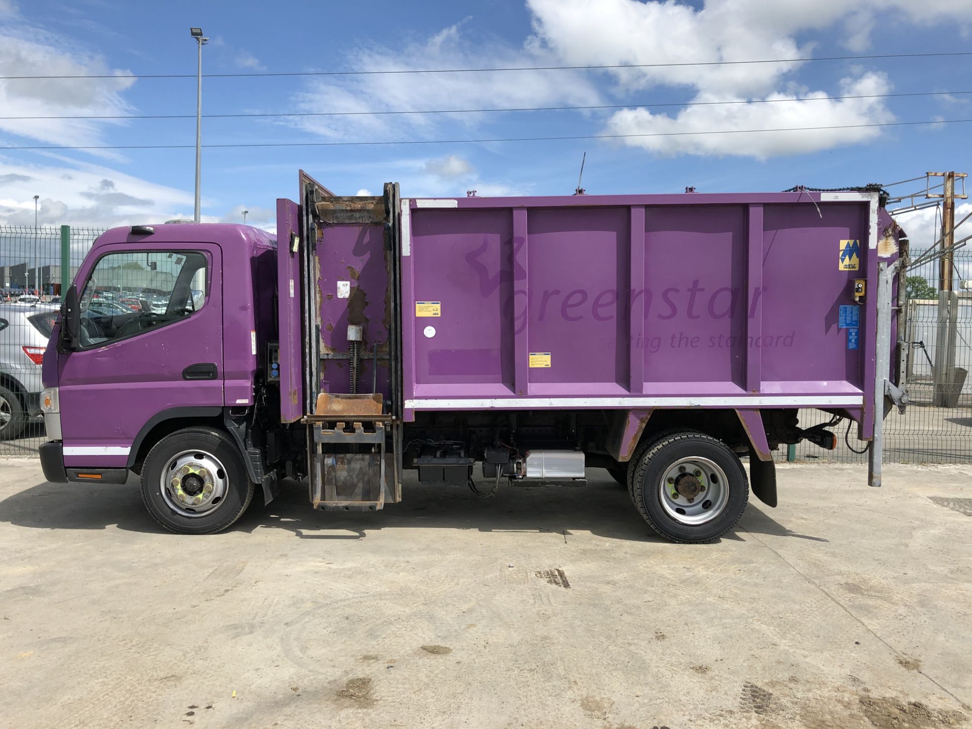 142D17055 2014 Mitsubishi Canter TF1 7C15E Auto Tipper - Image 18 of 37