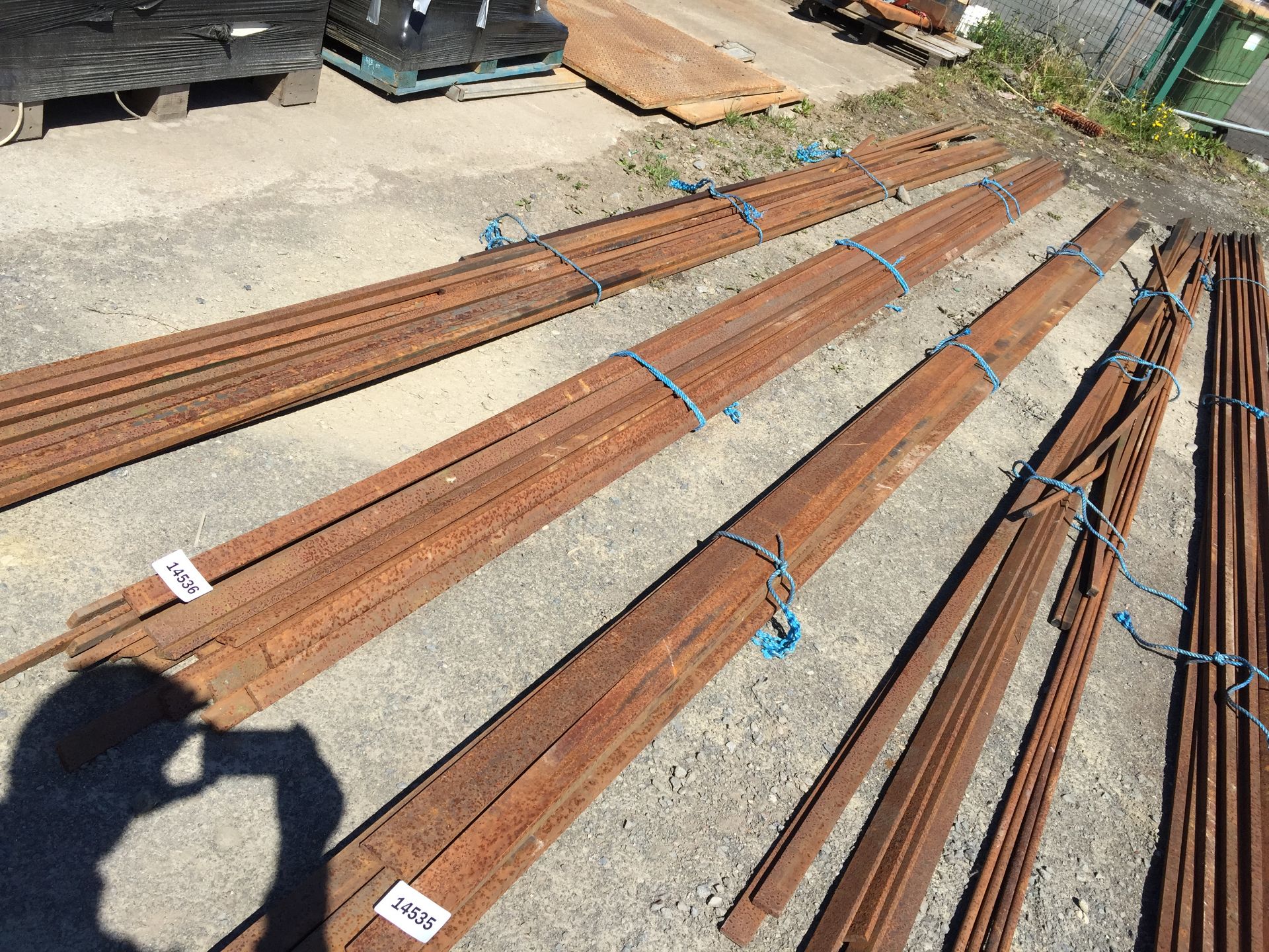 PL-14535 Quantity of Approx 20ft Lenghts of Metal Flat & Cubed Rods