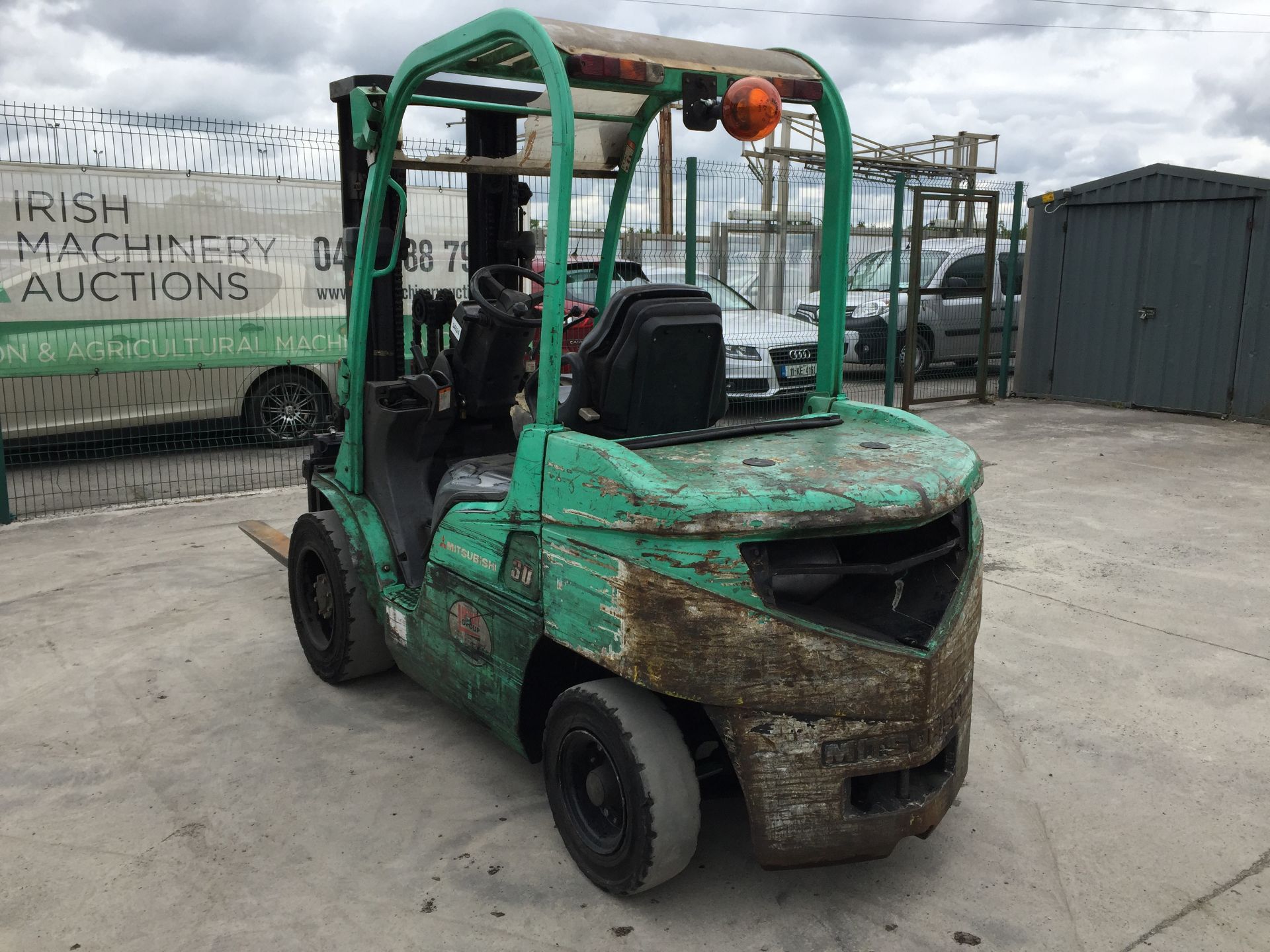 PL-14624 2005 Mitsubishi FD30N 3T 3 Stage Diesel Forklift - Image 9 of 14