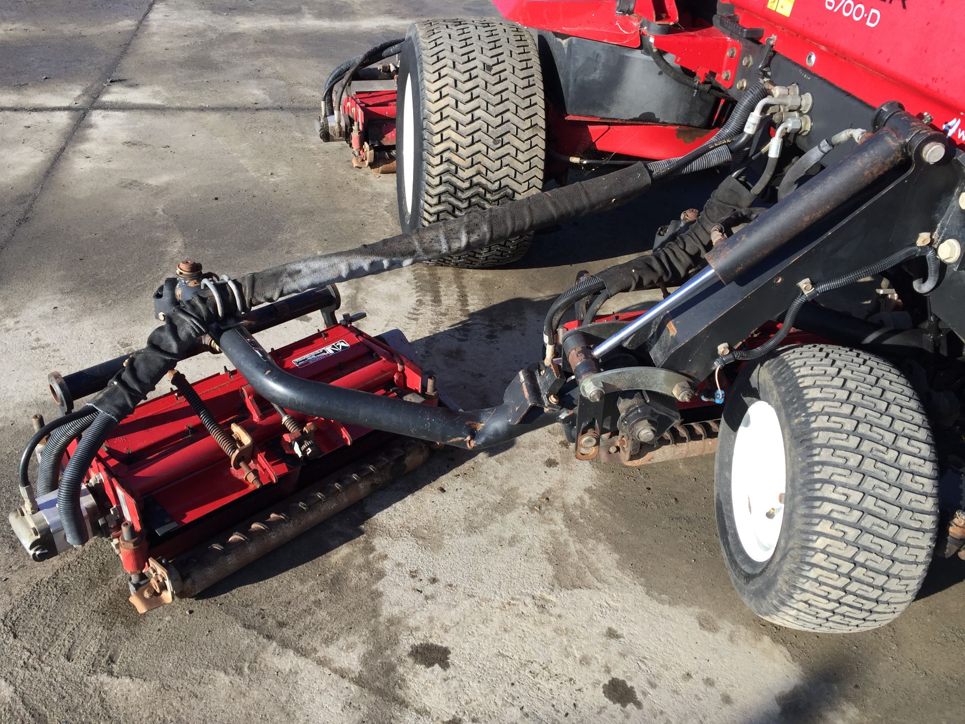 PL-14043 2006 Toro Reelmaster 6700-D 7 Gang Diesel Wide Area Fairway Mower - Image 15 of 22