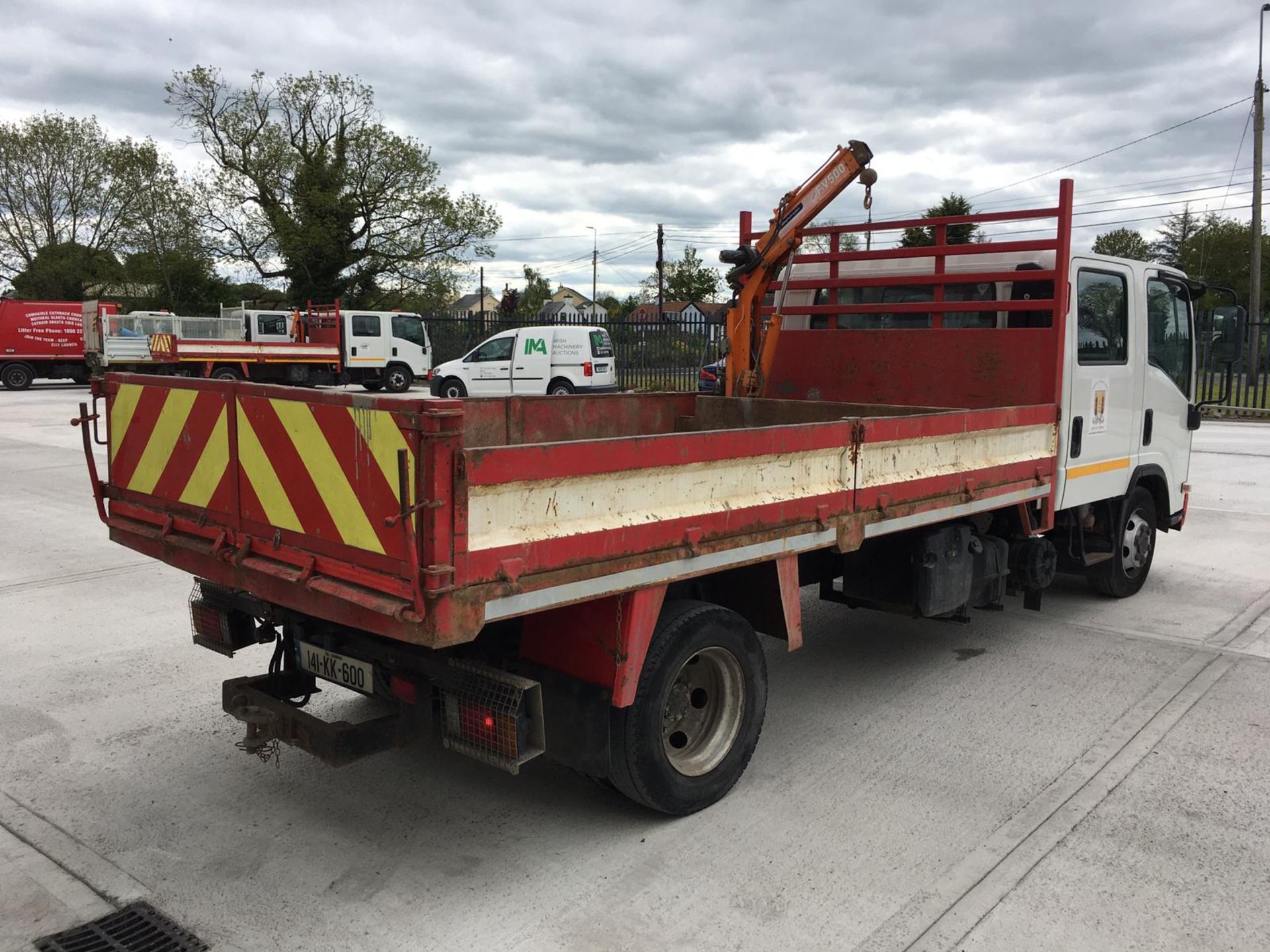 141KK600 UNRESERVED 2014 Isuzu NPR 85 7.5T Dropside Tipper - Image 5 of 14