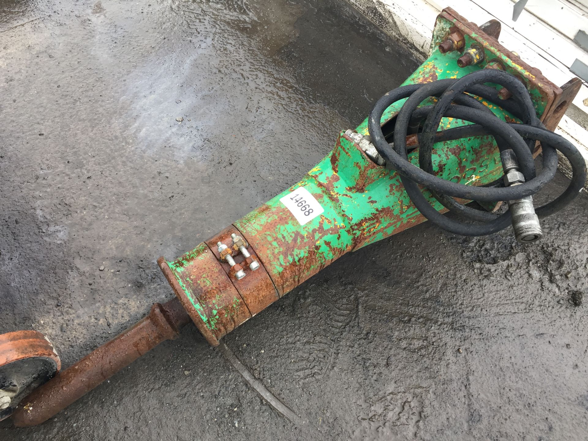 PL-14668 Montabert Hydraulc Breaker To Suit 3T To 5T