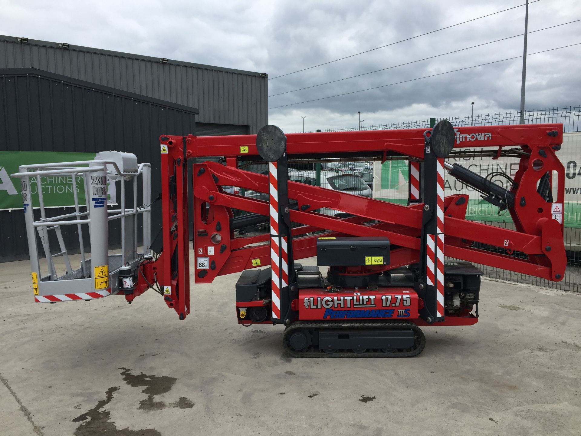 PL-14631 2012 Hinowa Lightlift 17.75 Performance Tracked Articulated Spider Boom Lift - Image 3 of 26