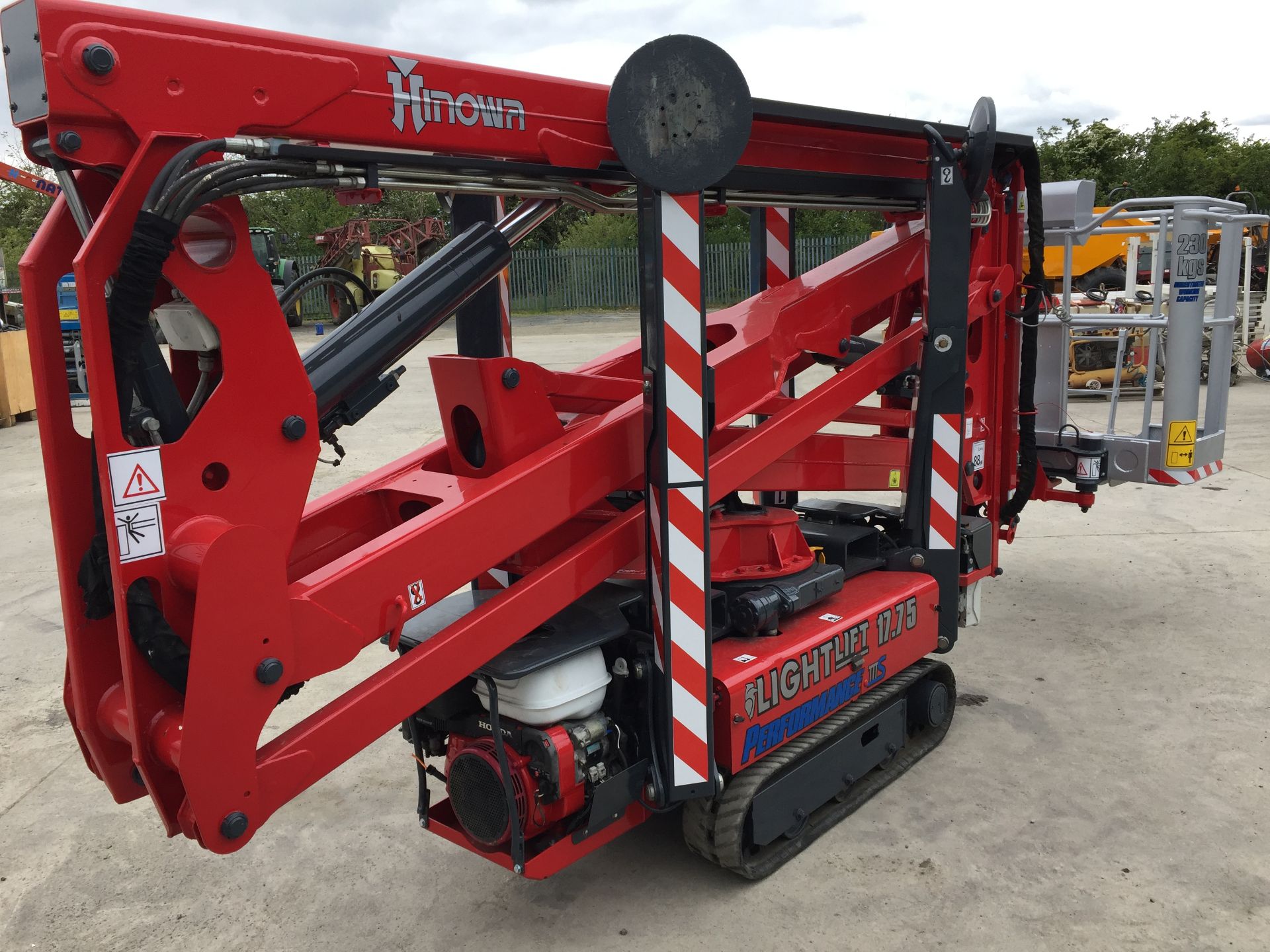 PL-14631 2012 Hinowa Lightlift 17.75 Performance Tracked Articulated Spider Boom Lift - Image 5 of 26