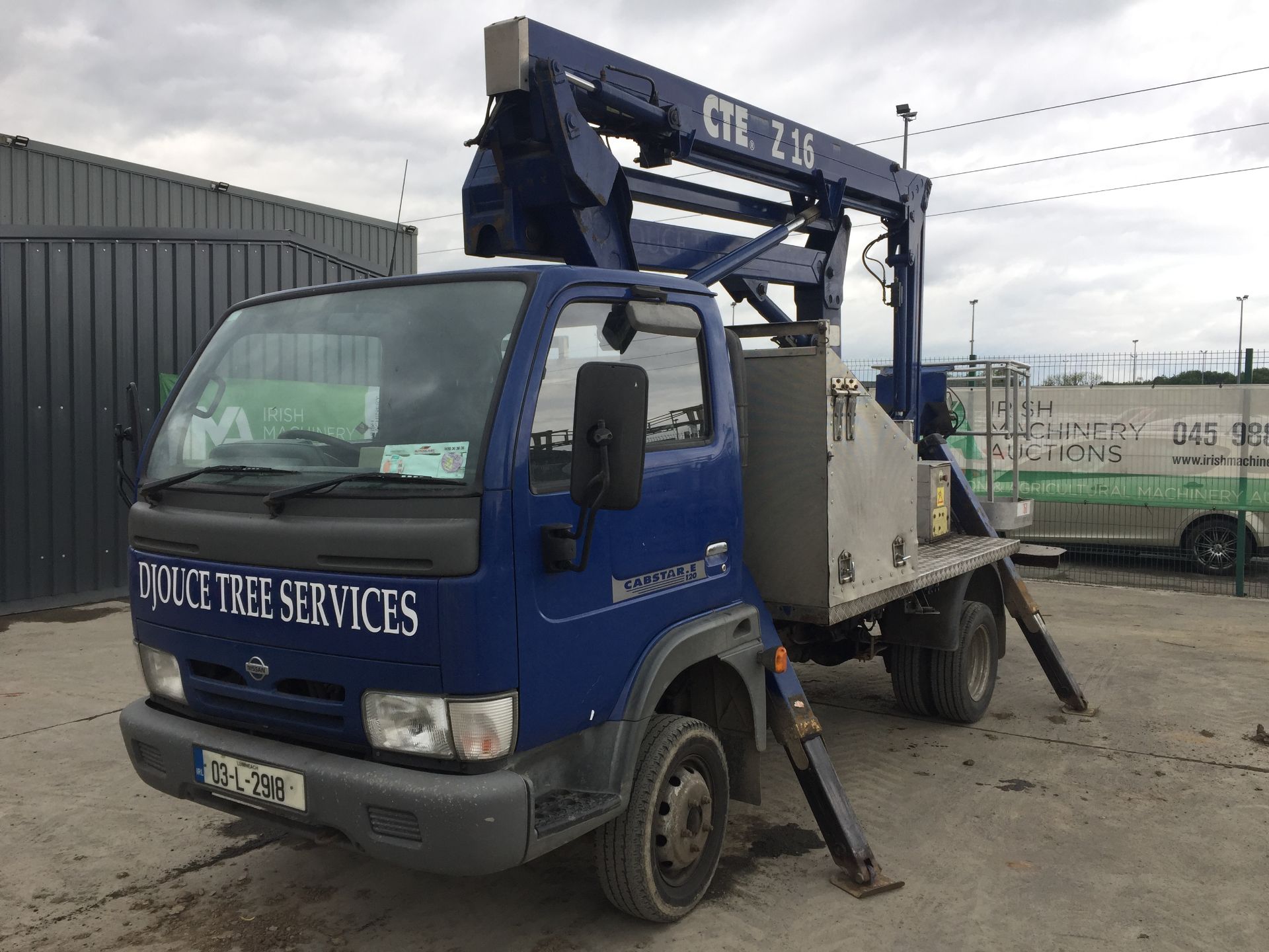 03L2918 2003 Nissan Cabstar 120E c/w CTE Z16 Cherry Picker