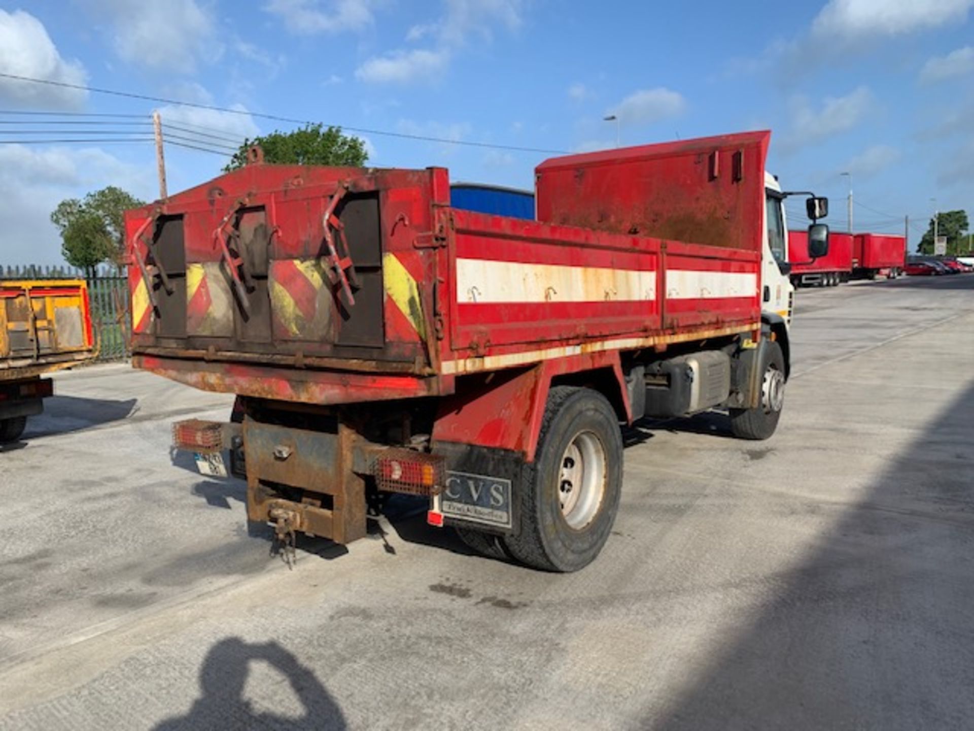 142KK681 UNRESERVED 2014 Daf LF220 FA 19T Tipper - Image 4 of 16