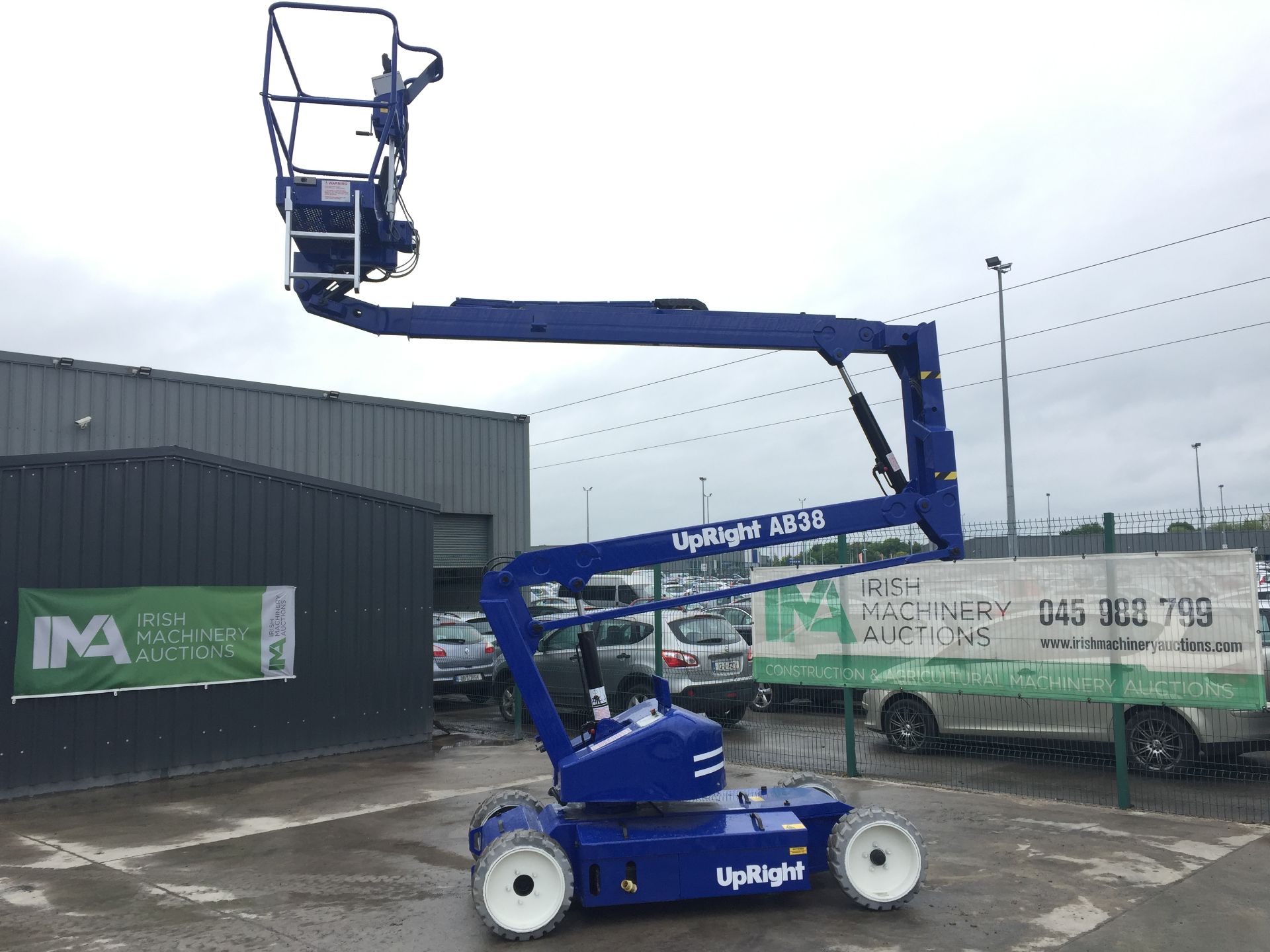 PL-14643 UpRight AB-38 Electric Boom Lift - Image 9 of 14