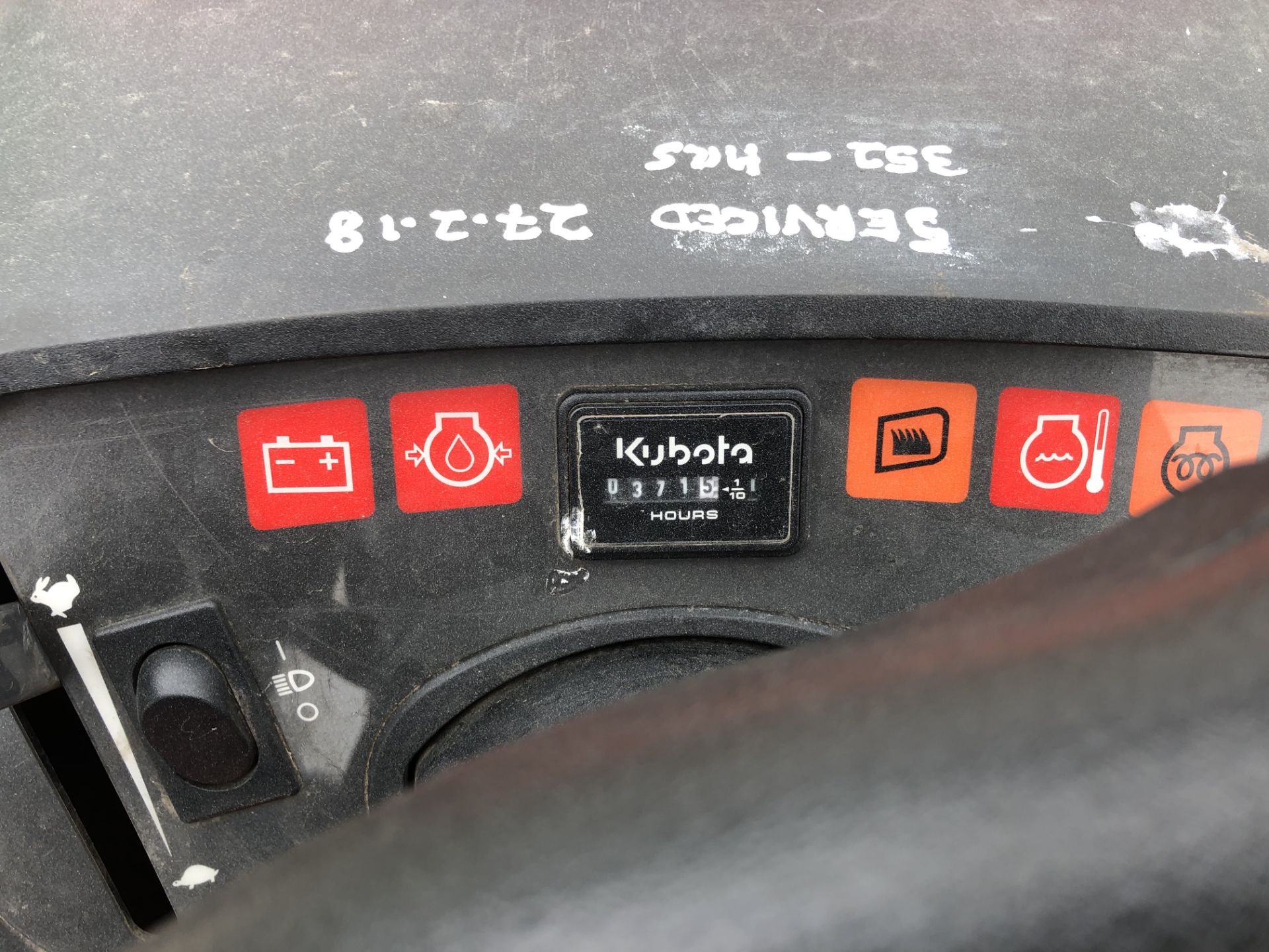 PL-14679 2006 Kubota GR2100 EC2 Diesel Ride on Lawn Mower - Image 24 of 25