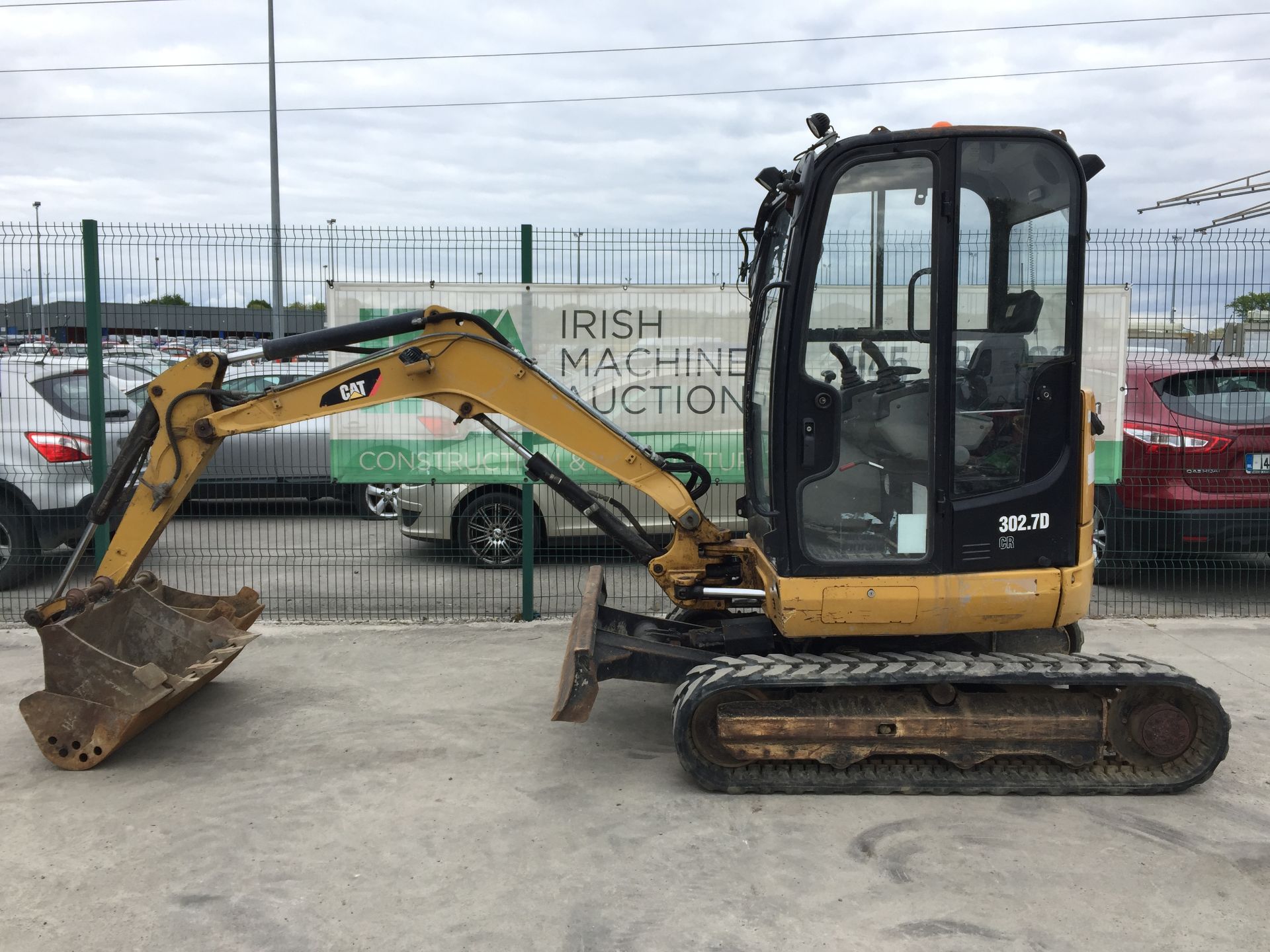 PL-14634 2013 Caterpiller 302.7D CR Zero Tail Excavator