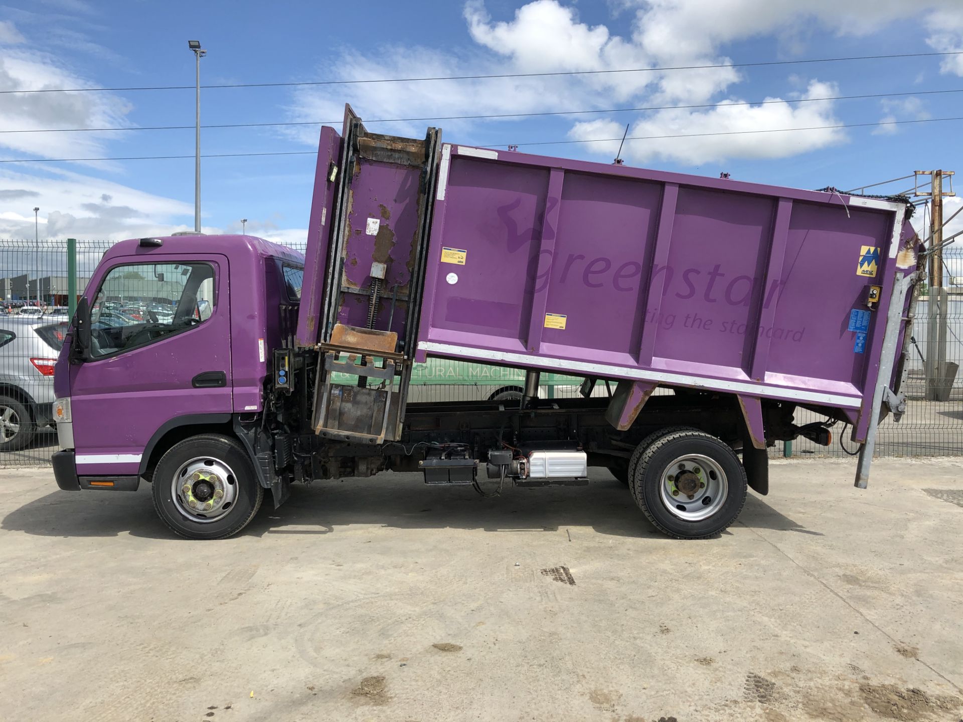 142D17055 2014 Mitsubishi Canter TF1 7C15E Auto Tipper - Image 19 of 37