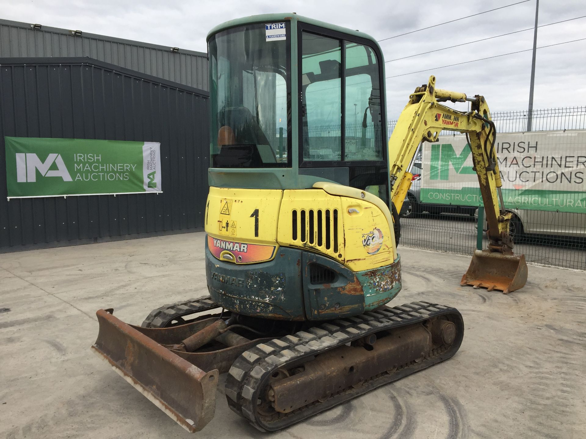 PL-14635 UNRESERVED 2006 Yanmar VIO30 Zero Tail Excavator - Image 9 of 22