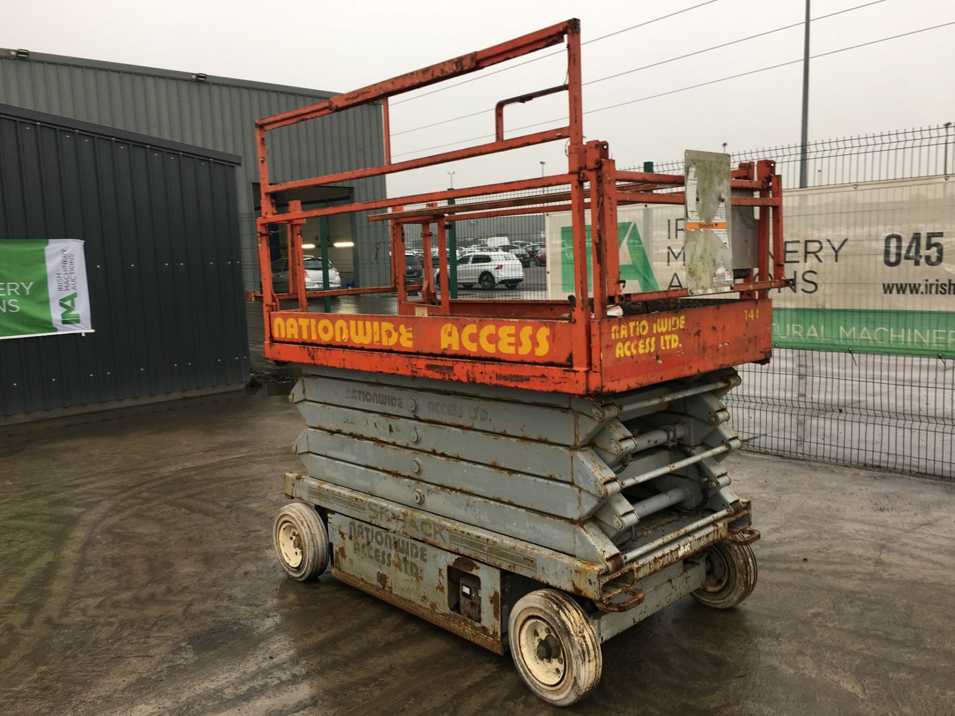 PL-13757 2001 Skyjack SJIII-4832 32ft Diesel Scissor Lift - Image 2 of 16