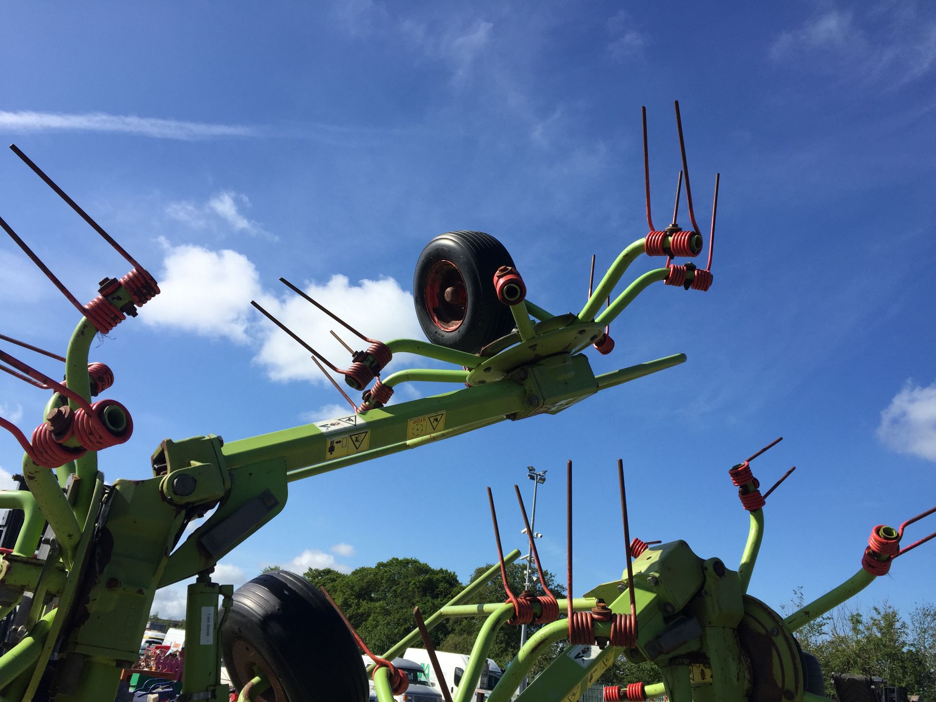 PL-14758 Claas Volto 770 - 6 Rotor Grass Tedder - Image 17 of 23