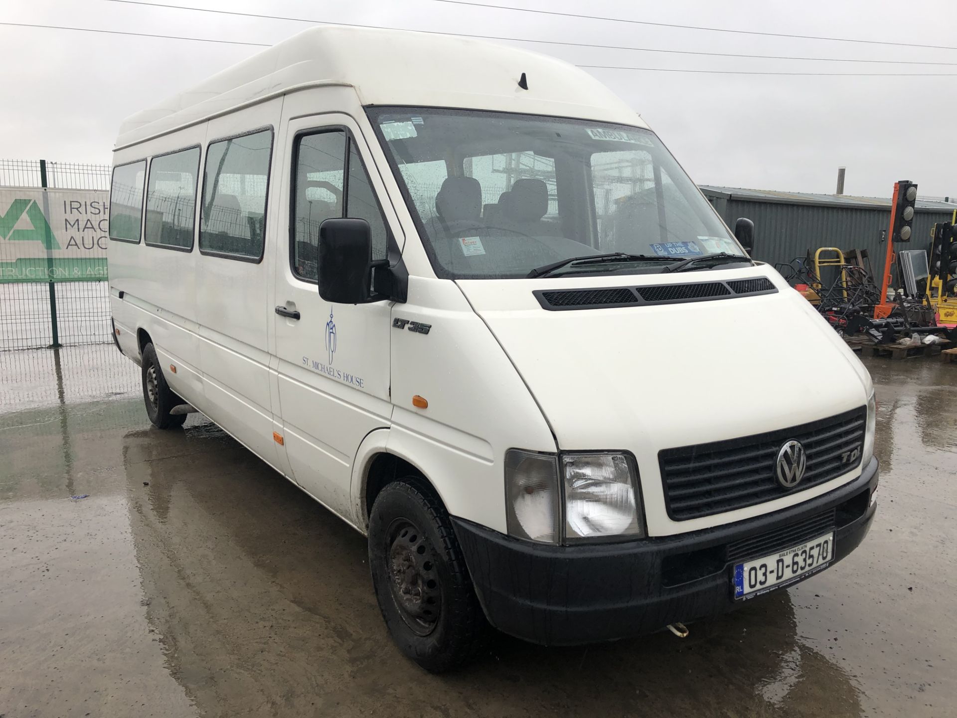 03D63570 2003 Volkswagen LT35 2461 15 Seat Minibus - Image 7 of 15