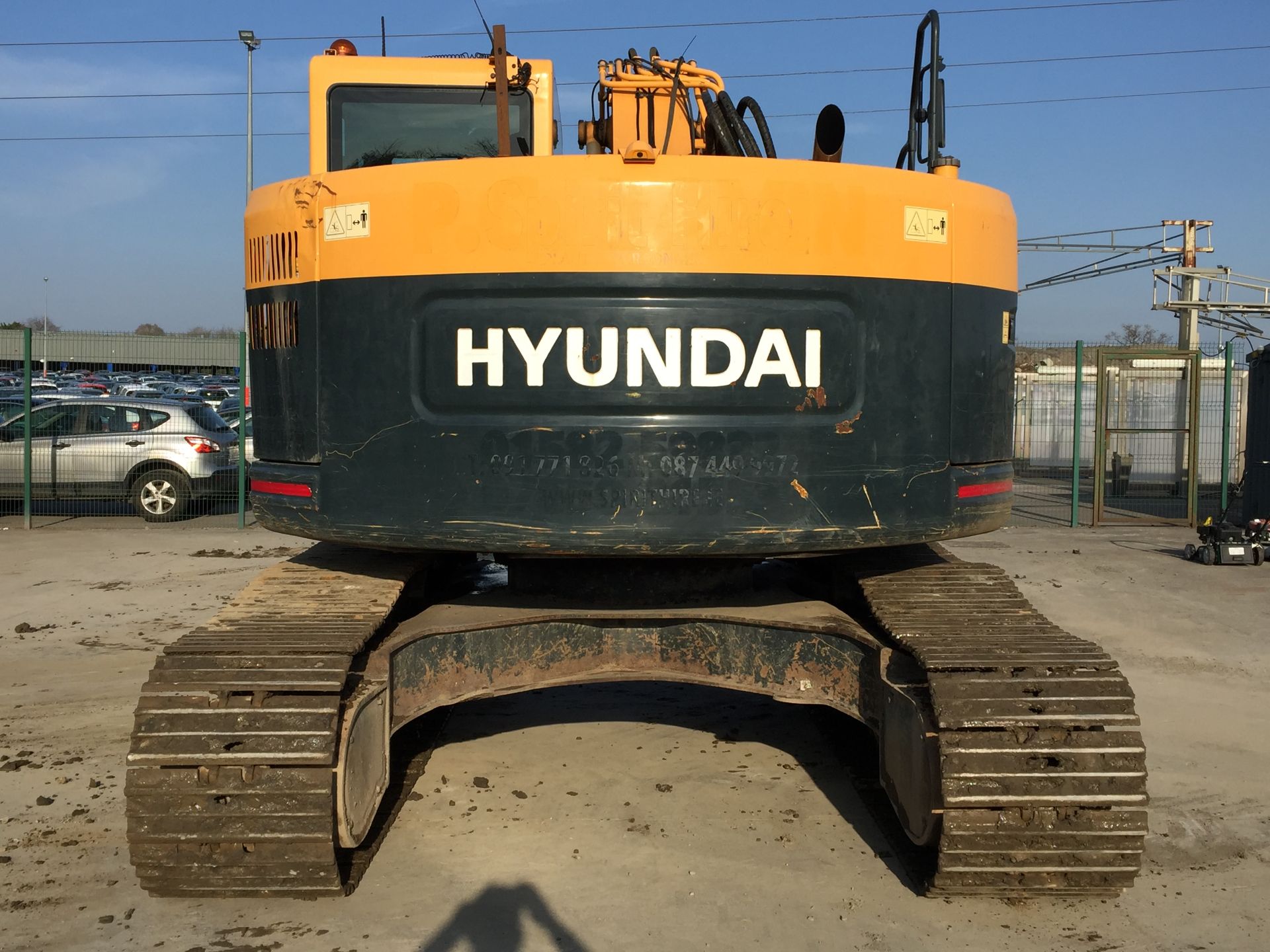 PL-14029 2014 Hyundai Robex 235LCR-9 24T Zero Tail Swing Excavator - Image 9 of 32
