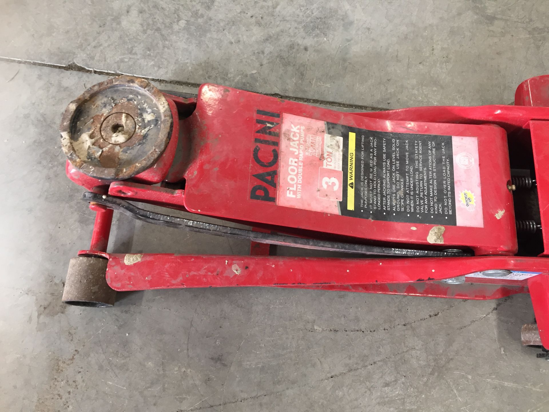 PL-14565 Pacini 3T Hydraulic Low Profile Floor Jack - Image 3 of 4