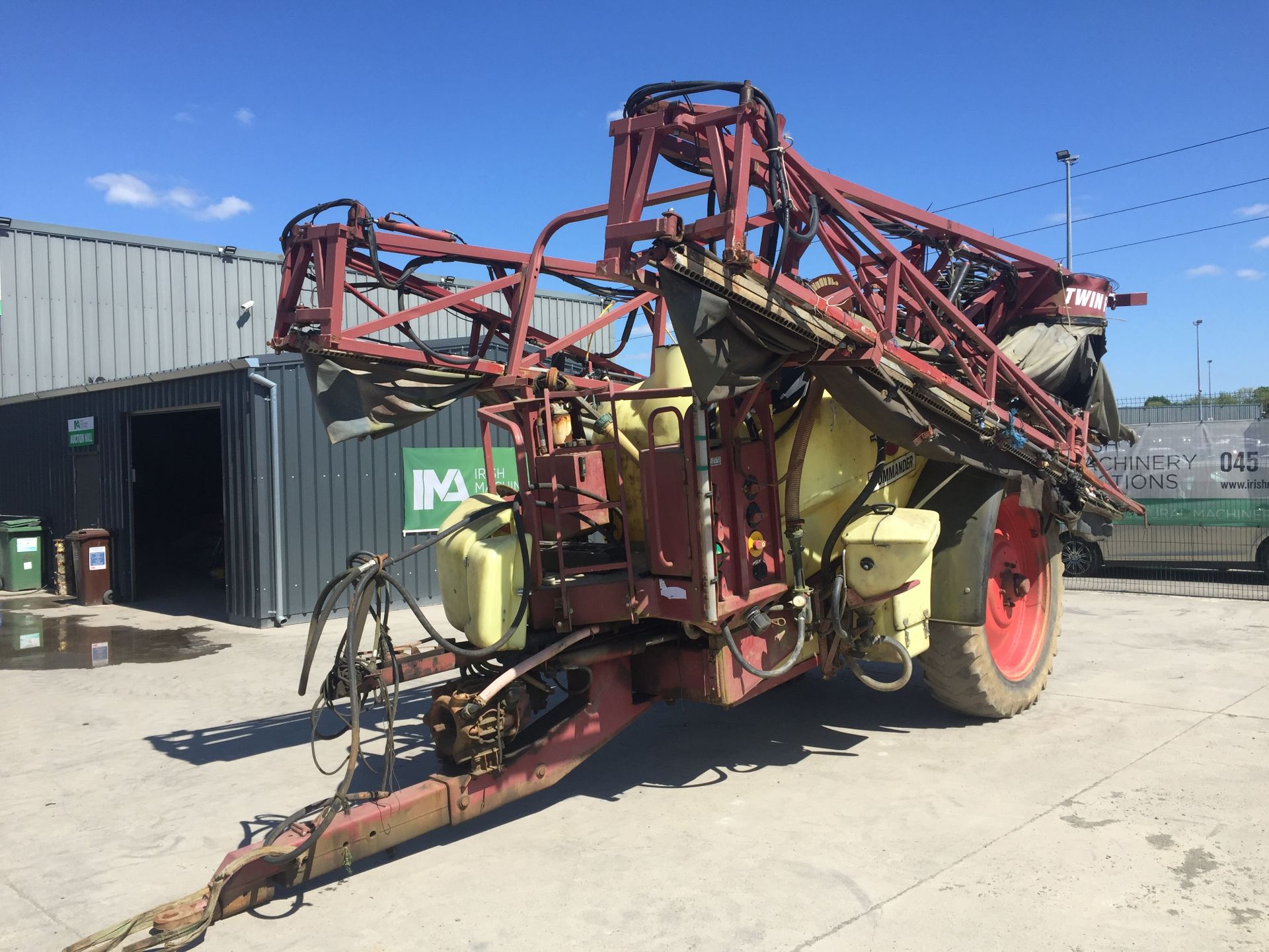 PL-12943 2002 Hardi Commander 4200 Trailed Sprayer