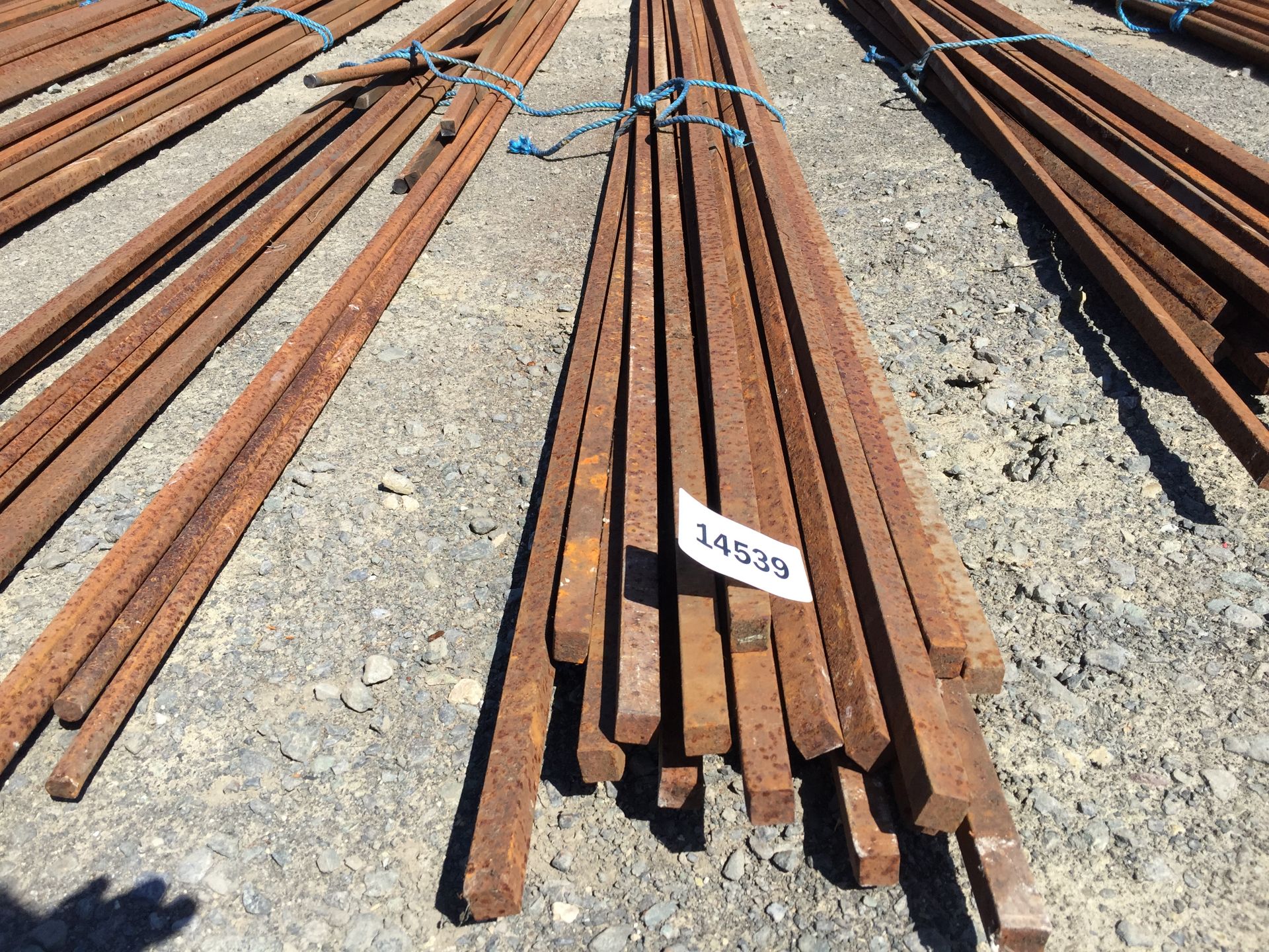 PL-14539 Quantity of Approx 20ft Lenghts of Metal Cube Rods - Image 2 of 2