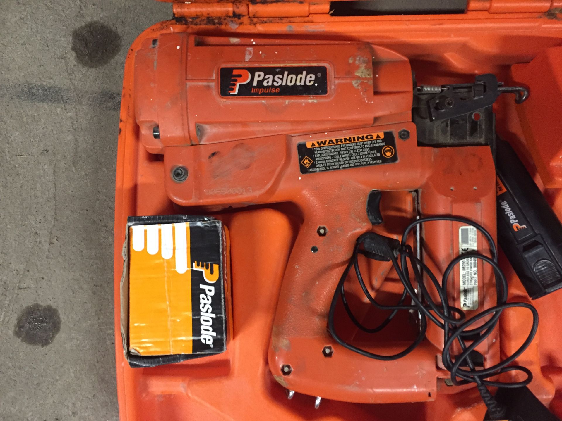 PL-14651 Paslode Nail Gun In Case - Image 2 of 3