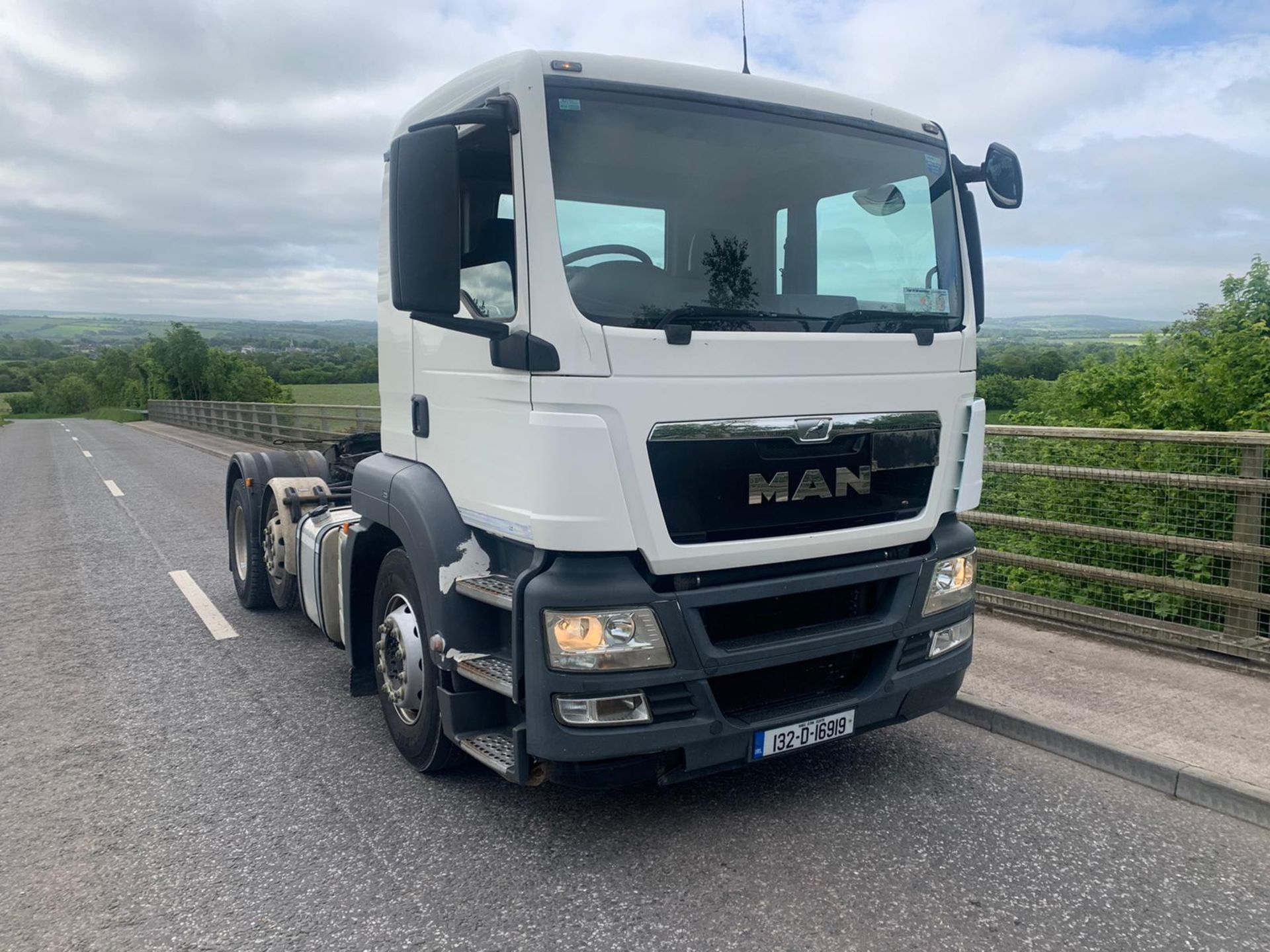 132D16919 2013 MAN TGS 22.440 6x2 Tractor Unit - Image 2 of 9