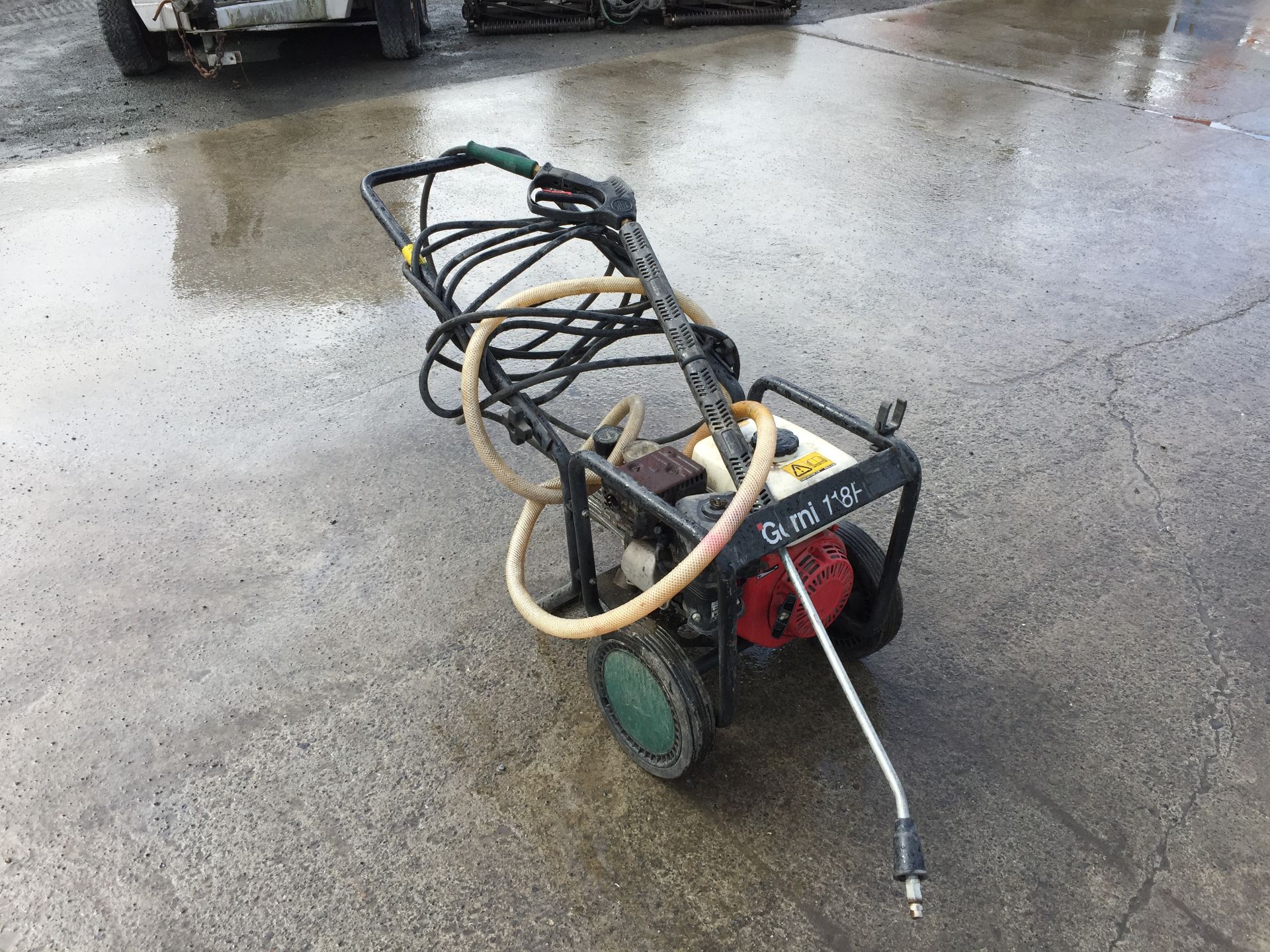 PL-14531 UNRESERVED Honda Petrol Portable Power Washer