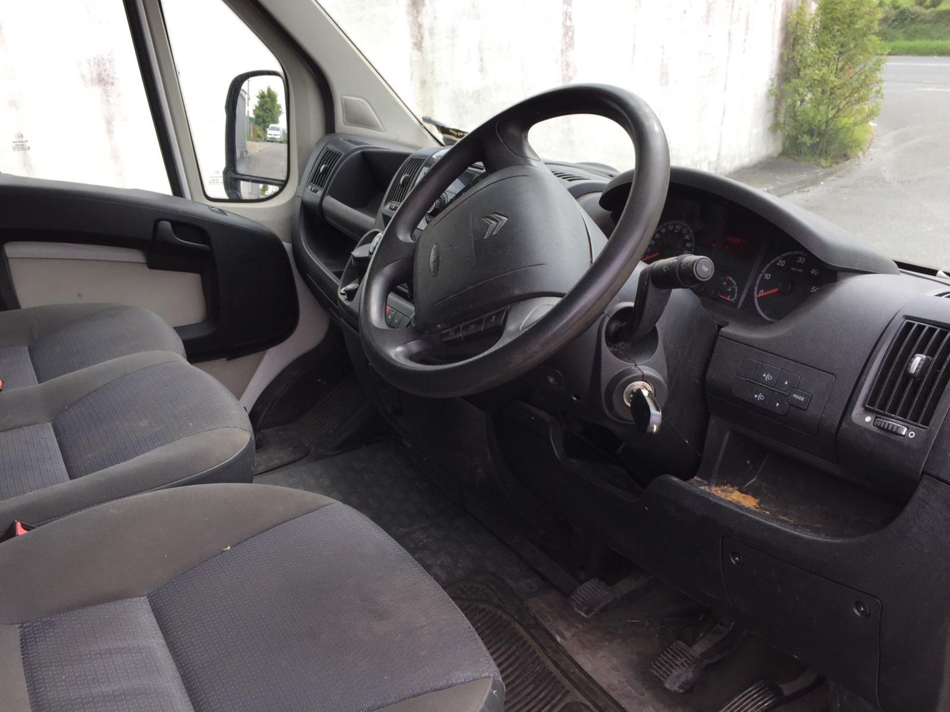 12C10914 UNRESERVED 2012 Citroen Relay 2 30 L1 H1 HDI - Image 8 of 8