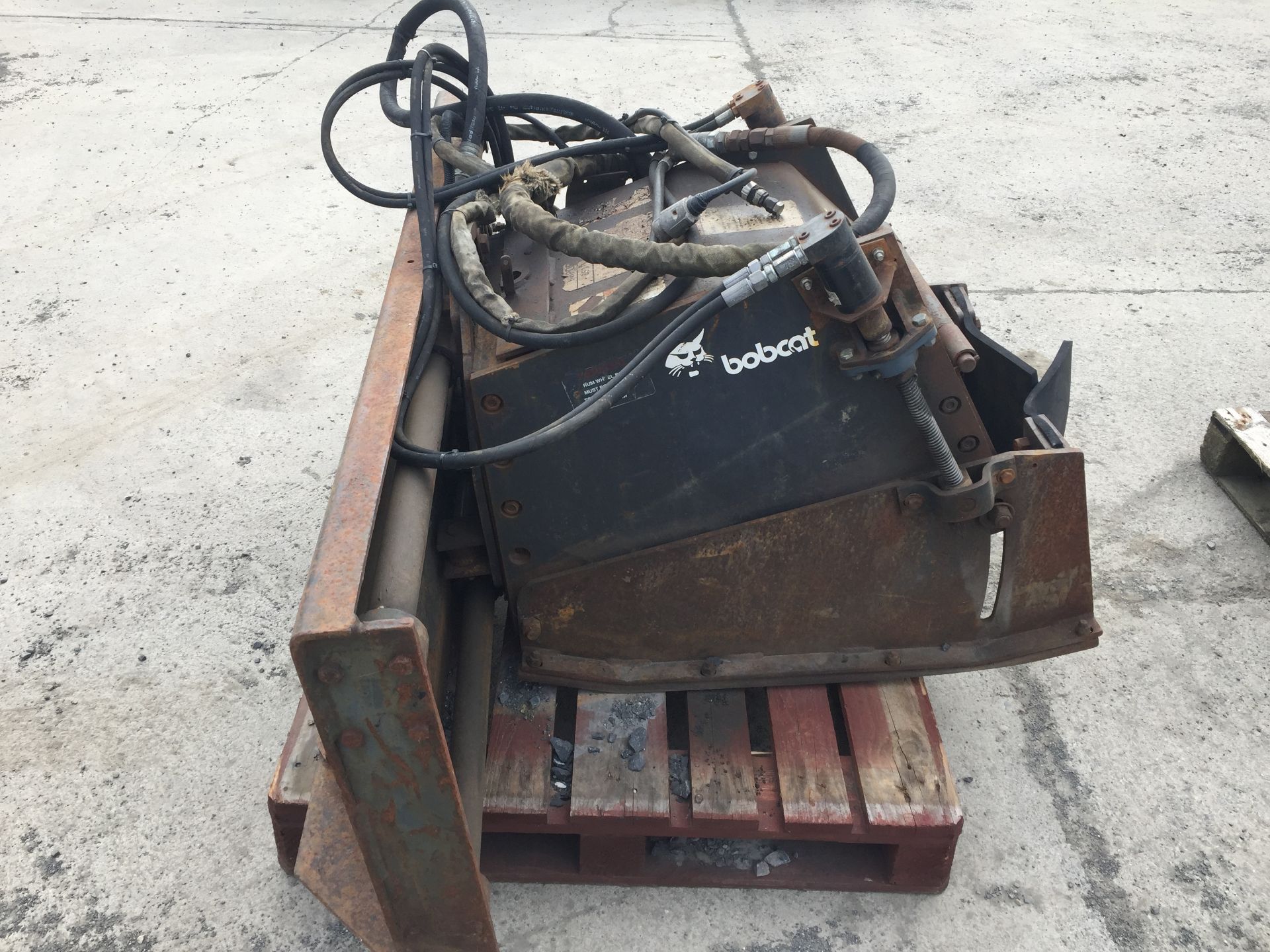 PL-14757 Melroe Bobcat Hydraulic Road Planer - Image 2 of 7