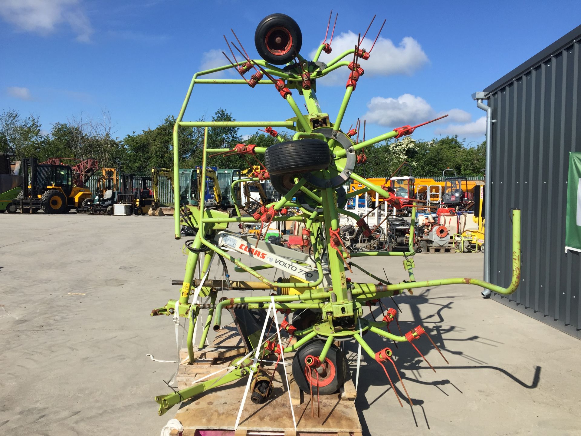 PL-14758 Claas Volto 770 - 6 Rotor Grass Tedder - Image 3 of 23