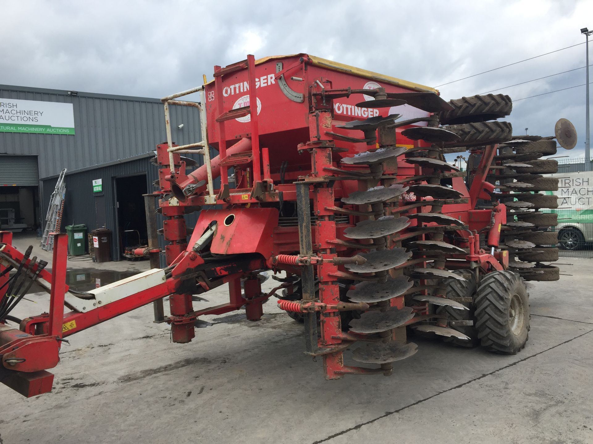 PL-14684 2008 Pottinger Terrasem 4000T 4M Trailed Drill