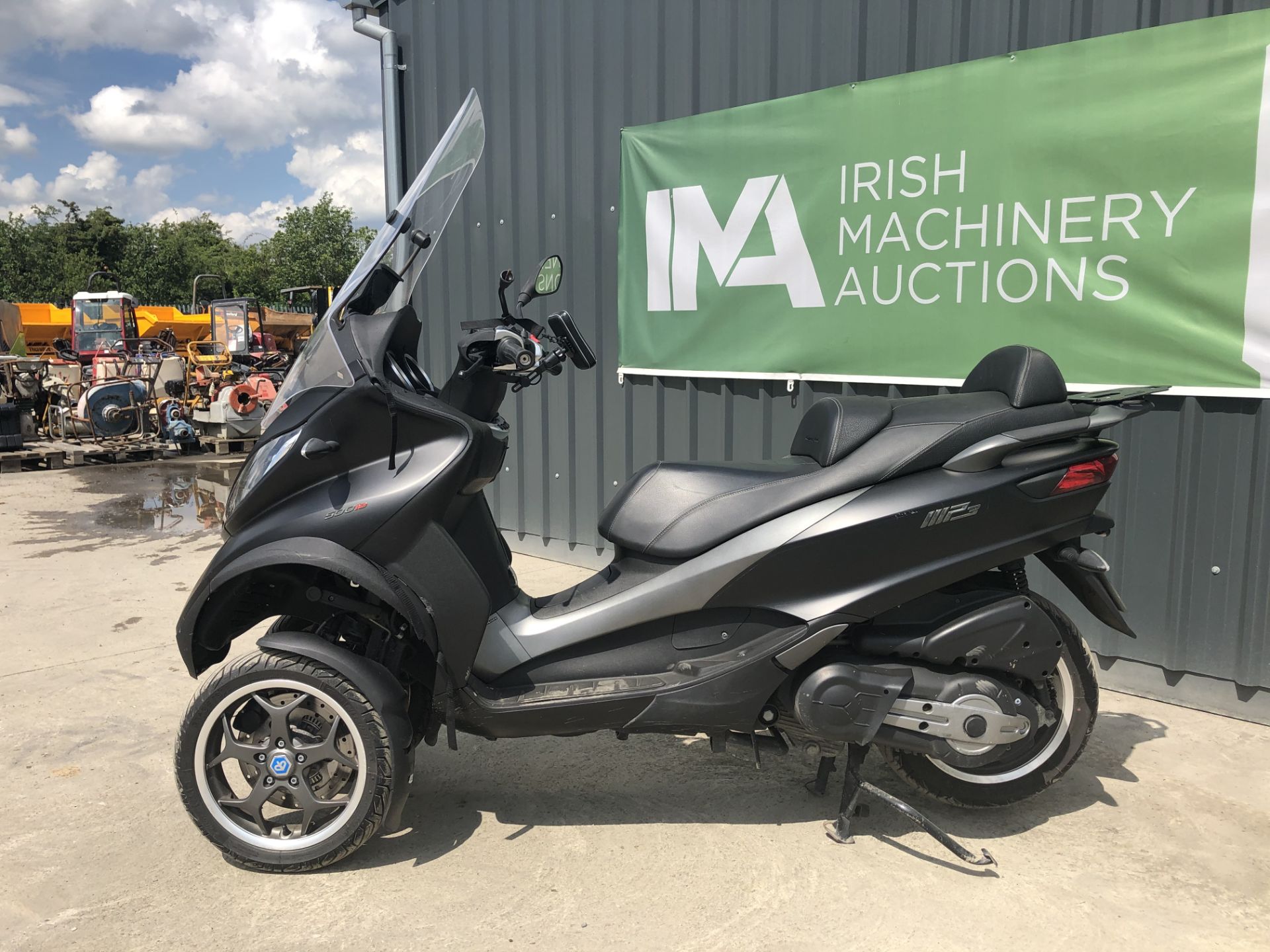 171D27114 2017 Piaggio MP3 500 LT Sport 500cc Motorcycle - Image 2 of 25