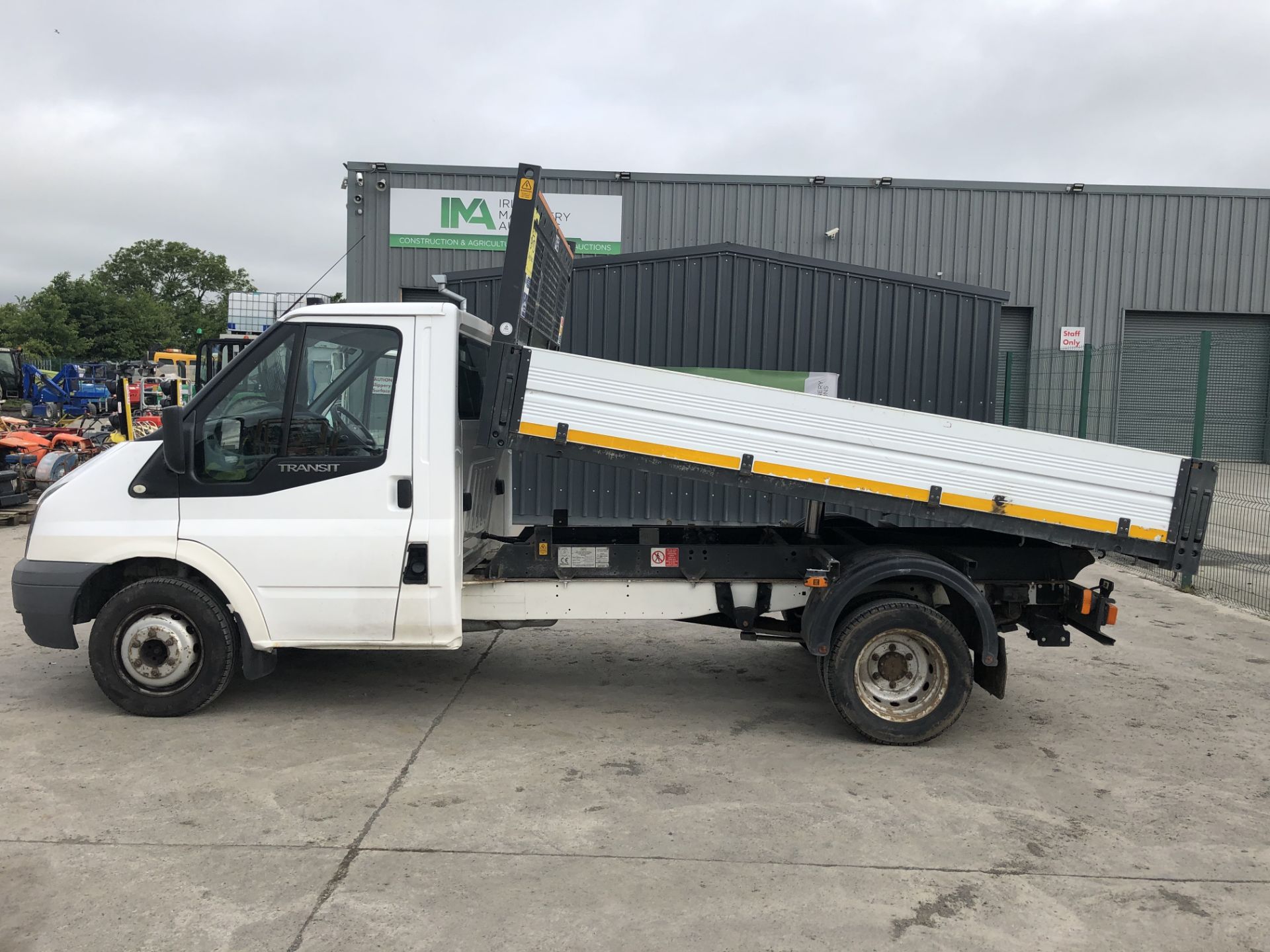 10D131330 2010 Ford Transit 100 T350 Tipper - Image 10 of 25