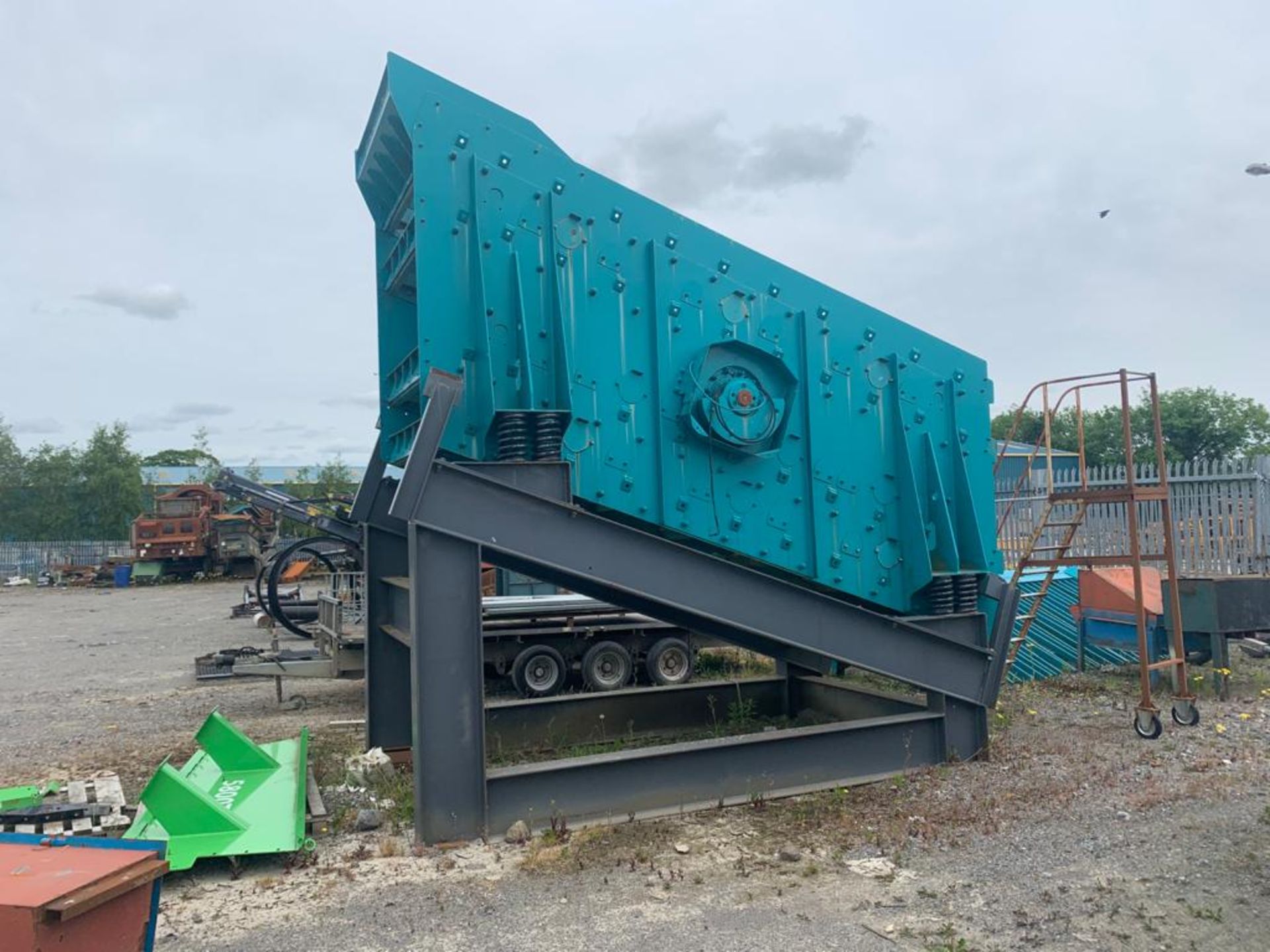 PL-14751 Powerscreen 14 x 5 - 4 Deck Screenbox - Image 4 of 7