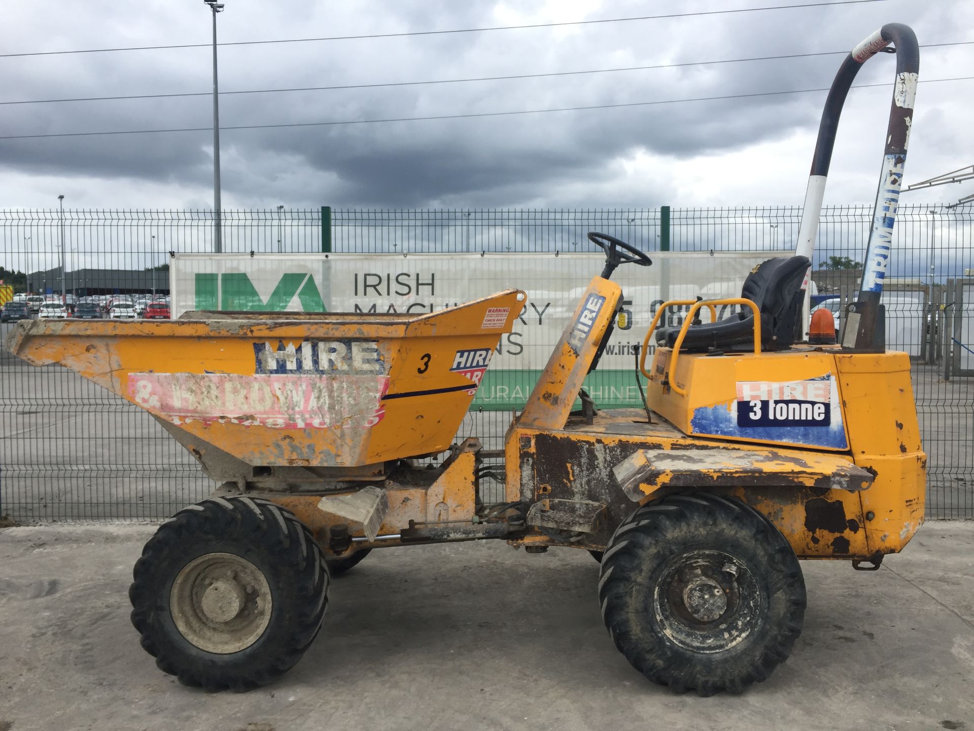 PL-14876 2006 Thwaites 3T Swivel Dumper c/w Roll Bar & Beacon - Image 3 of 22