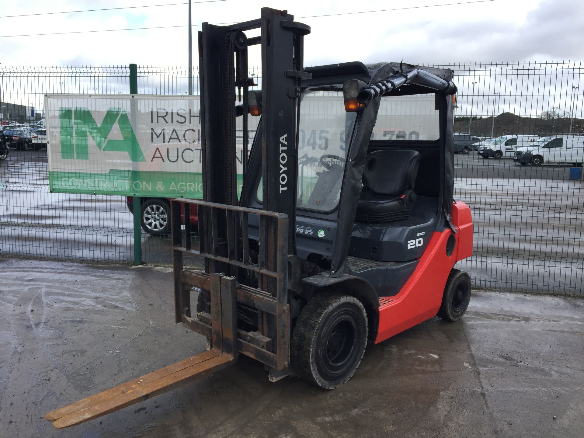 PL-14247 2014 Toyota Geneo 52-8FD20 2 Stage 2T Diesel Forklift - Image 2 of 15