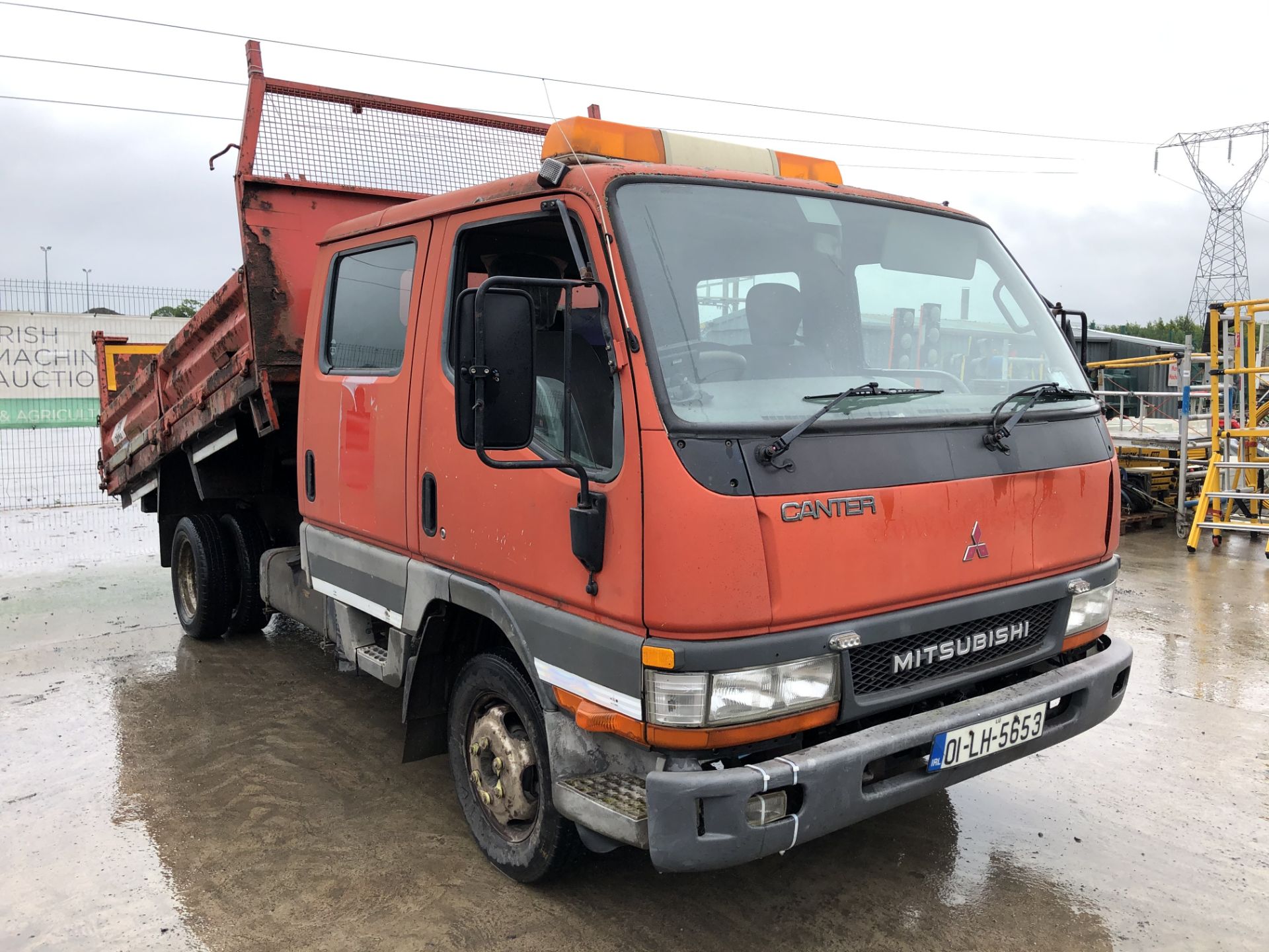 01LH5653 UNRESERVED 2001 Mitsubish Canter FB63 2977 4 Dr Tippers - Image 8 of 29