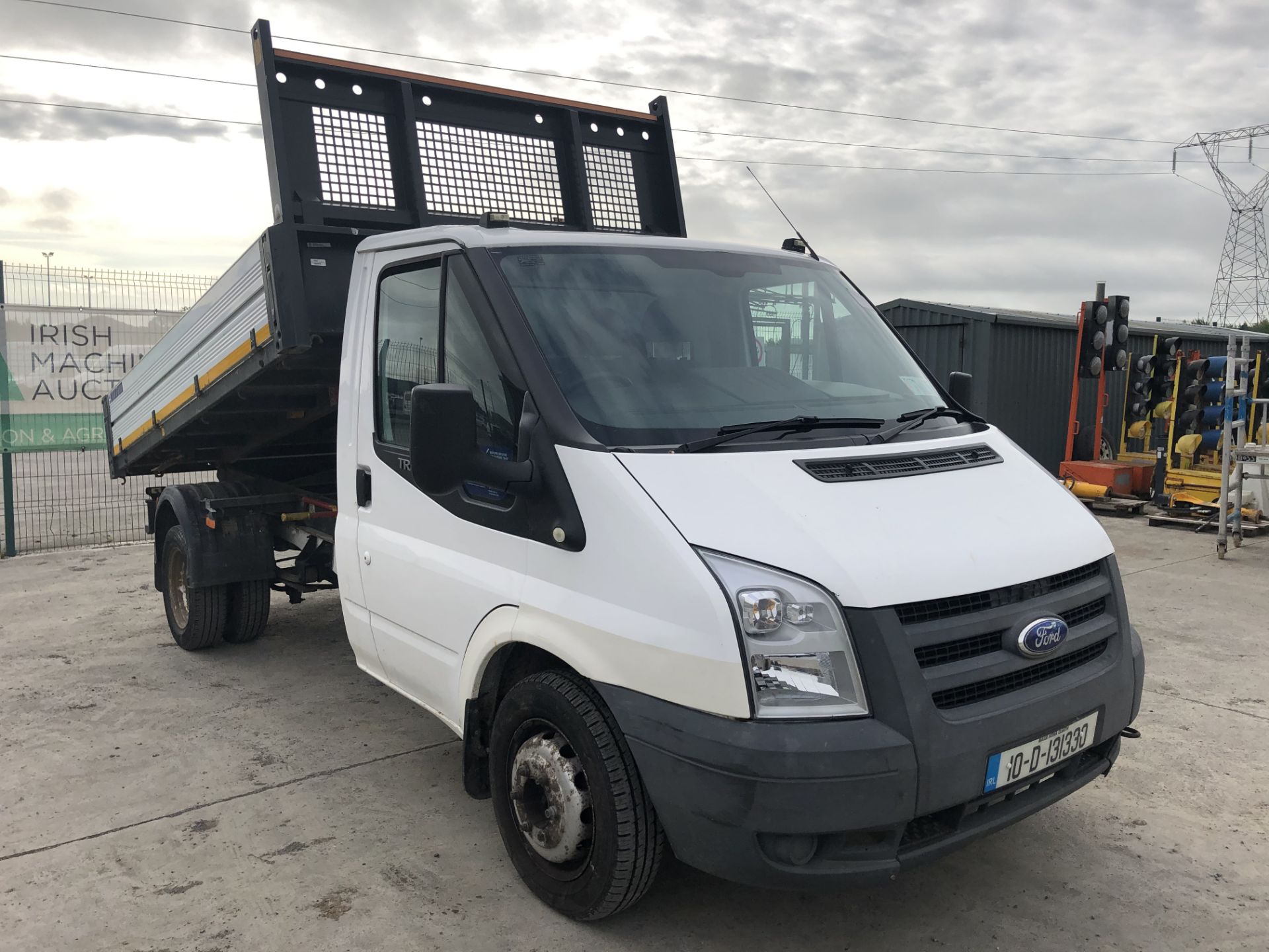 10D131330 2010 Ford Transit 100 T350 Tipper - Image 7 of 25